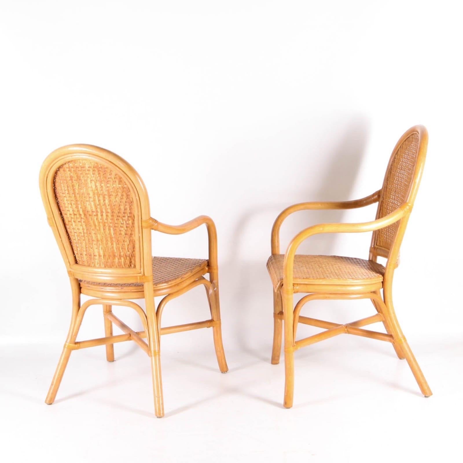 Coppia di poltrone in rattan e pelle intrecciata a mano in vendita 6