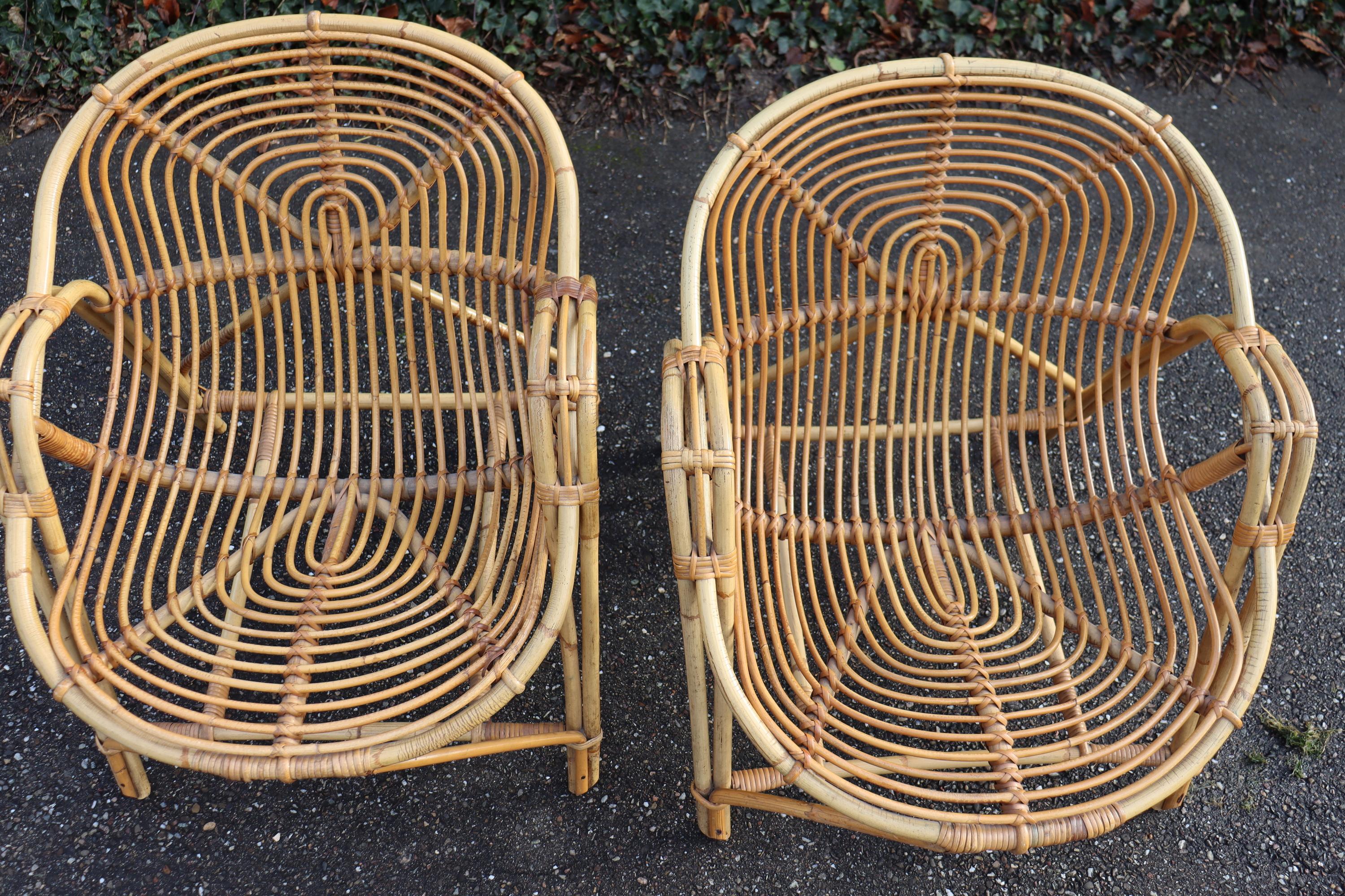 Pair Of Rattan Armchairs Attributed To Audoux Minnet im Angebot 4