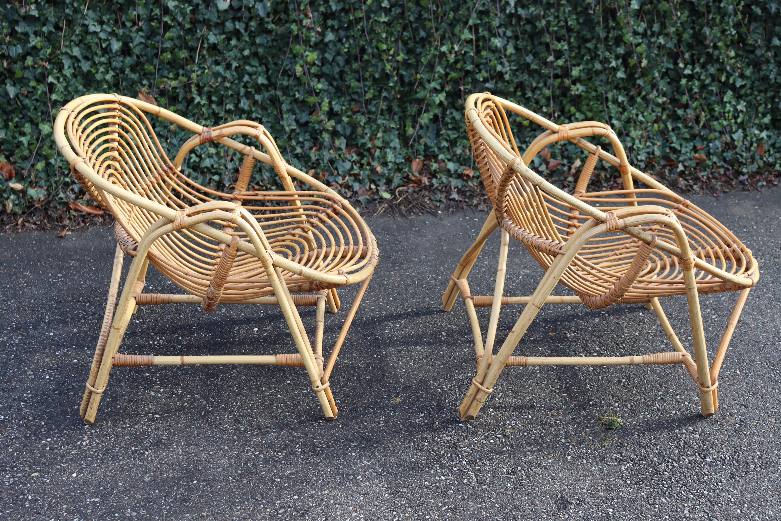Pair Of Rattan Armchairs Attributed To Audoux Minnet (Böhmisch) im Angebot