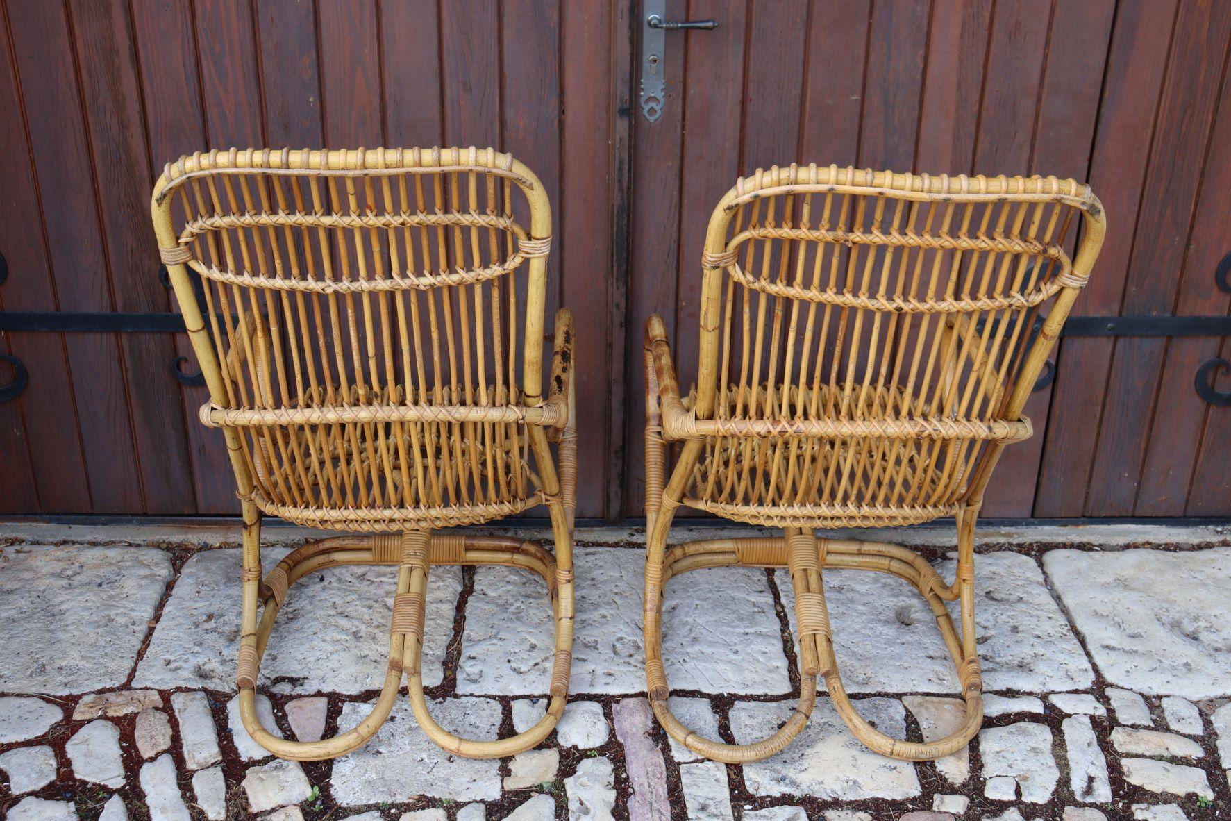 Pair of Rattan Armchairs by Tito Agnoli For Sale 1