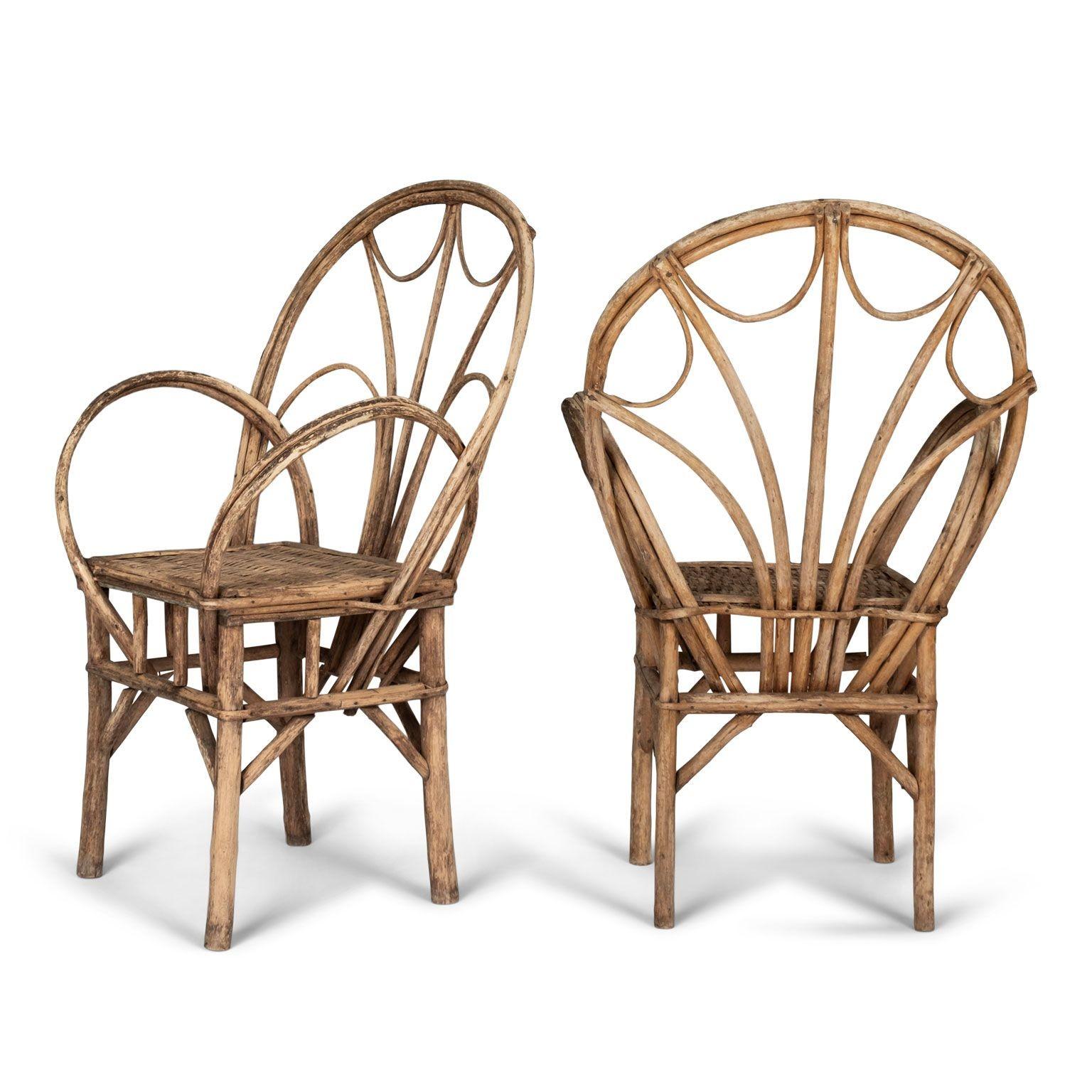 Coppia di poltrone in rattan in vendita 1