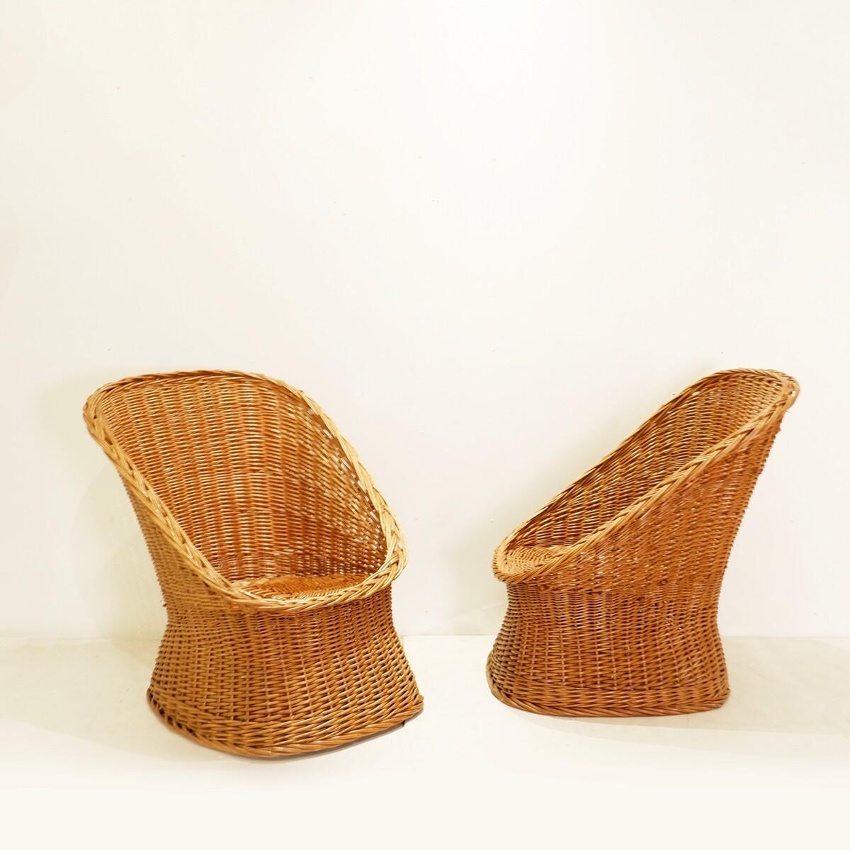 Mid-Century Modern Pair of rattan armchairs from the 1960s, Italy For Sale