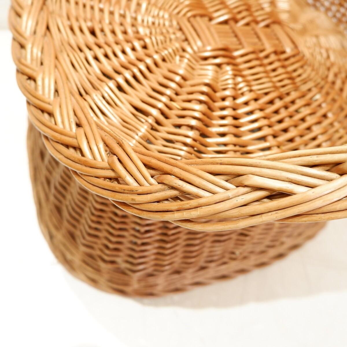 Pair of rattan armchairs from the 1960s, Italy In Good Condition For Sale In Uccle, BE