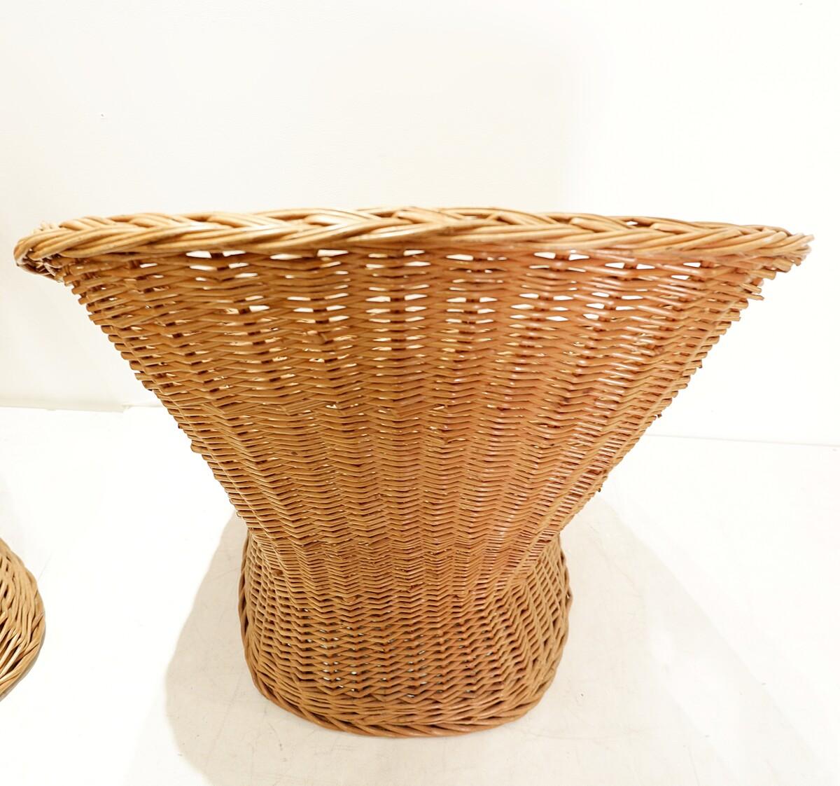 Pair of rattan armchairs from the 1960s, Italy For Sale 1