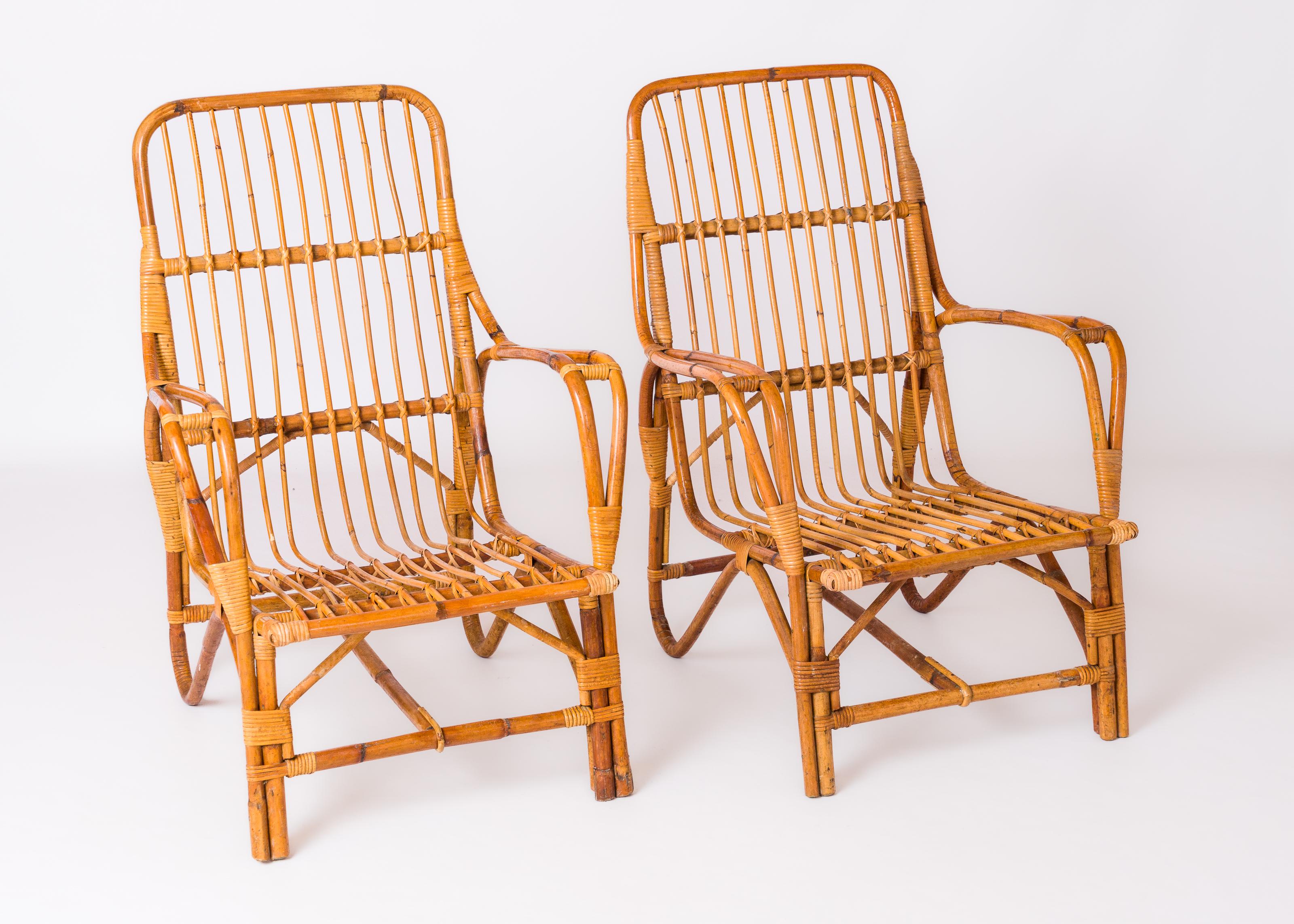 Metà XX secolo Coppia di poltrone in rattan nello stile di Audoux Minnet - Francia anni '60 in vendita