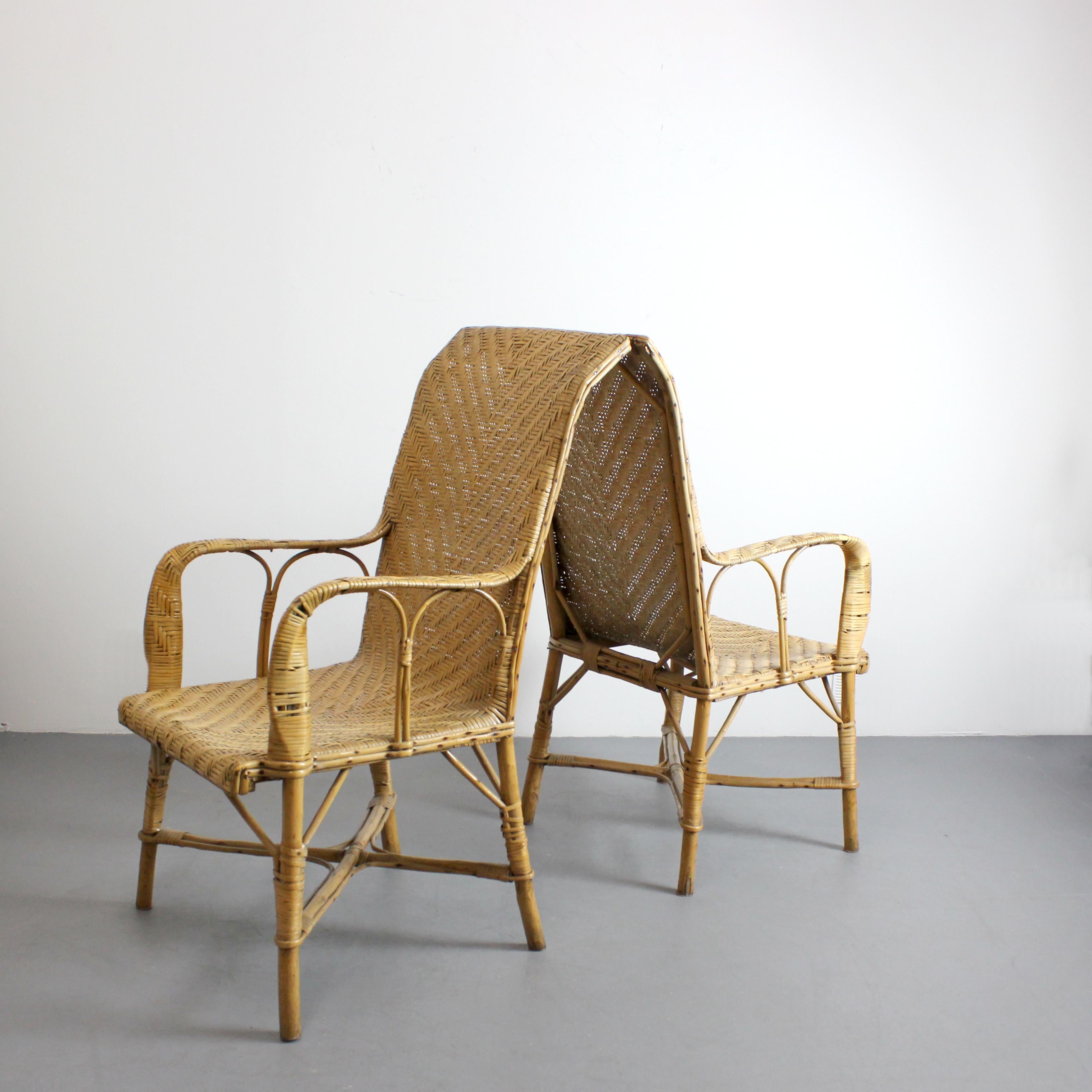 Pareja de sillones de ratán con armazón de madera - España - c. 1970 Ratán en venta