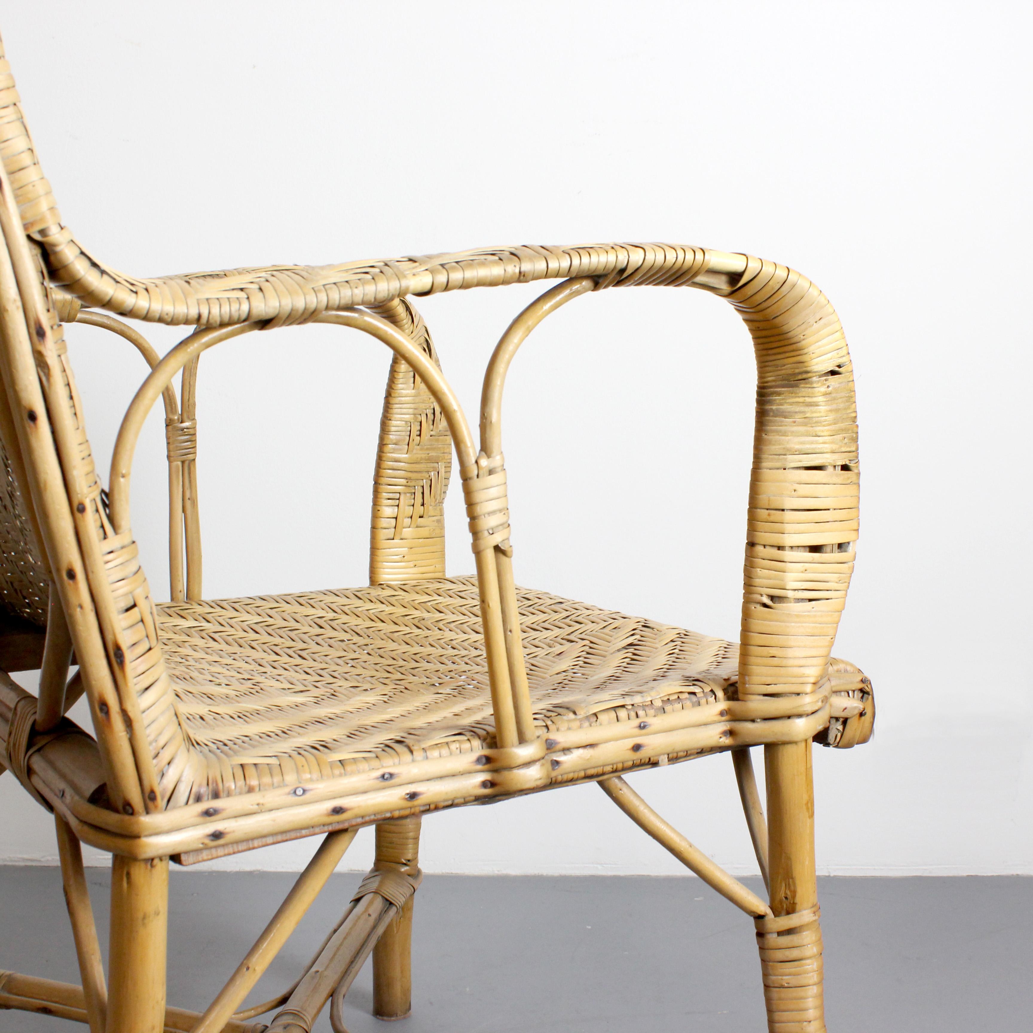 Pareja de sillones de ratán con armazón de madera - España - c. 1970 en venta 4