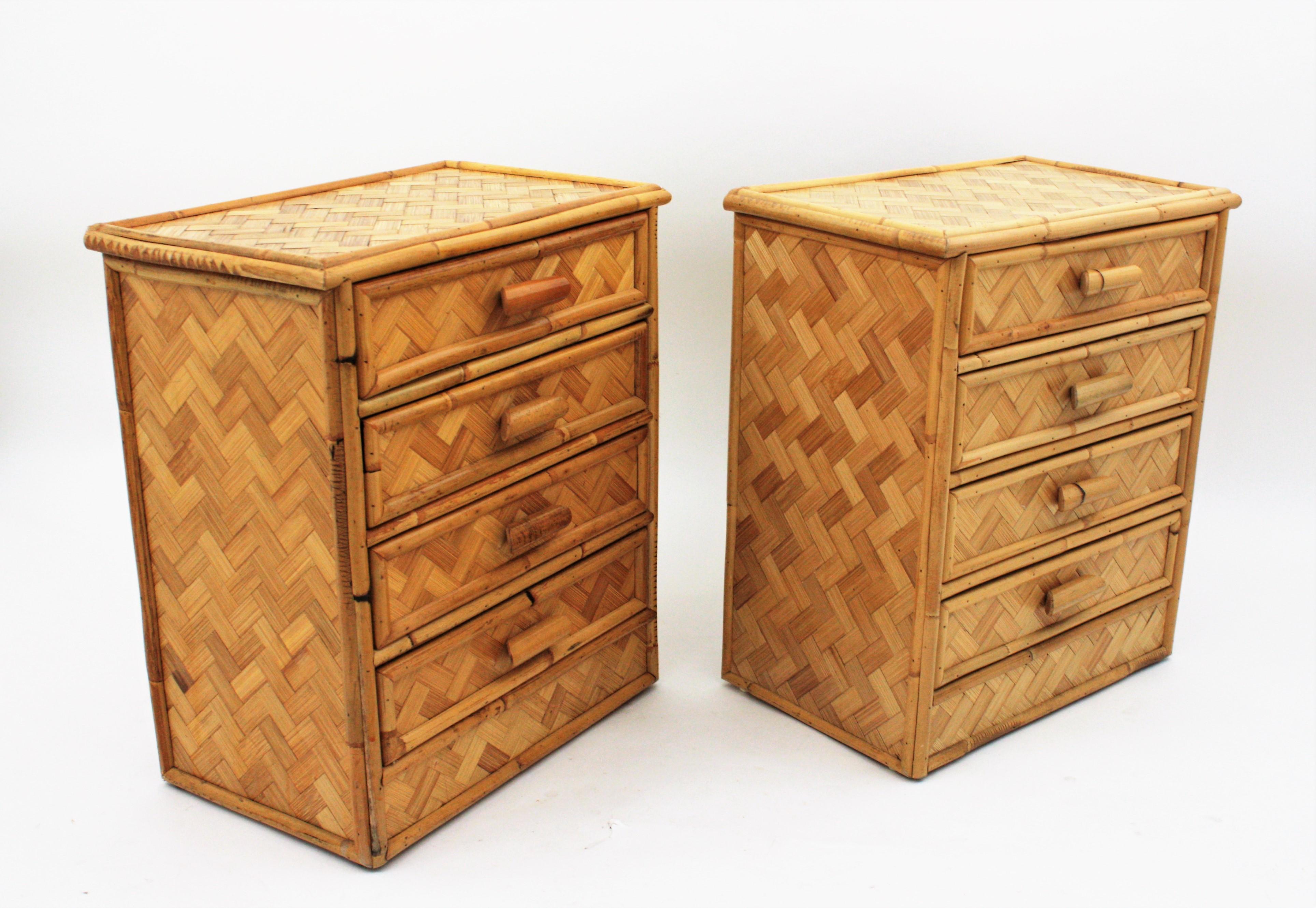 Pair of Rattan Bamboo Nightstands / Small Chests, 1970s In Good Condition For Sale In Barcelona, ES