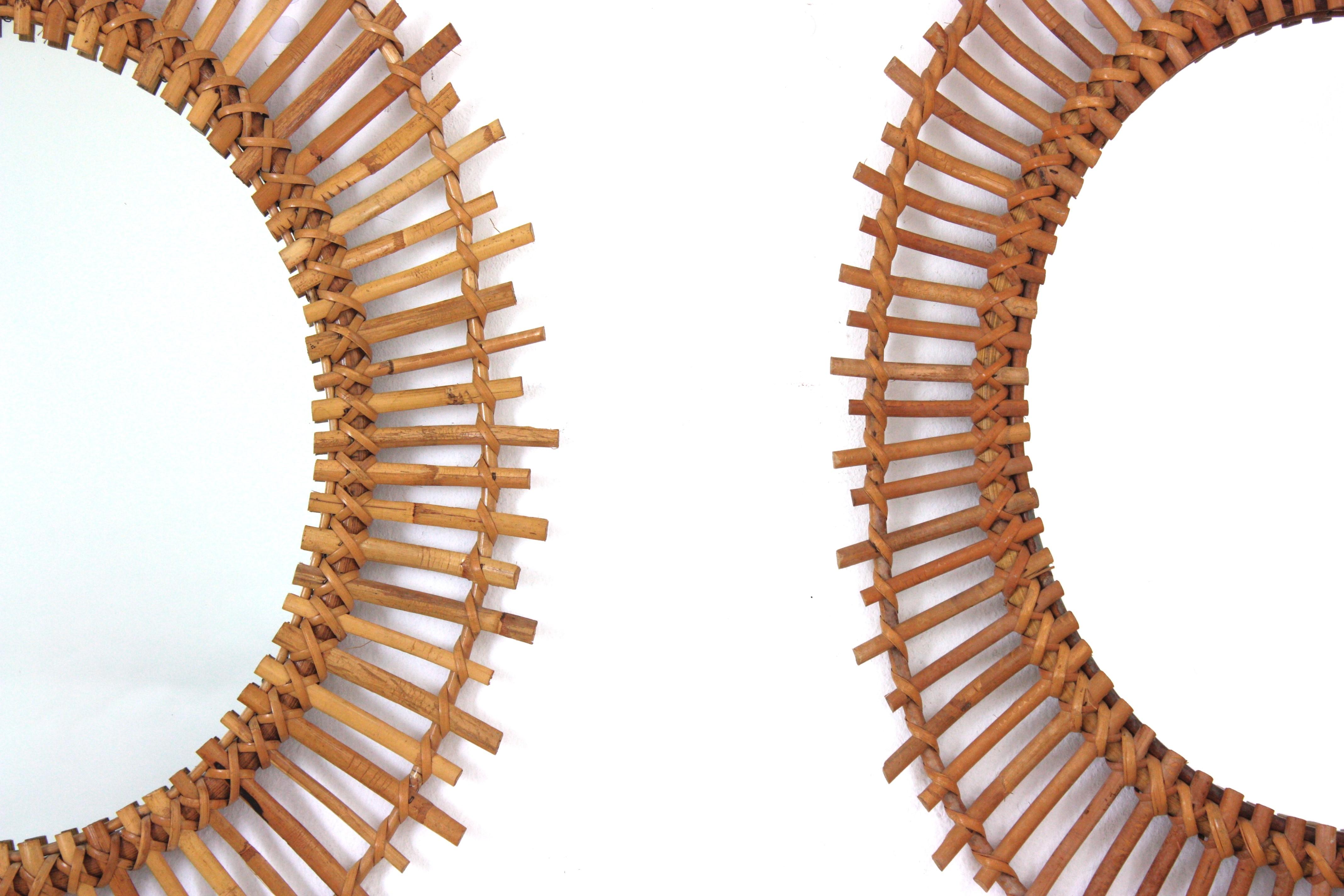 Mid-Century Modern Pair of Rattan Bamboo Oval Sunburst Mirrors / Wall Mirrors, 1960s For Sale