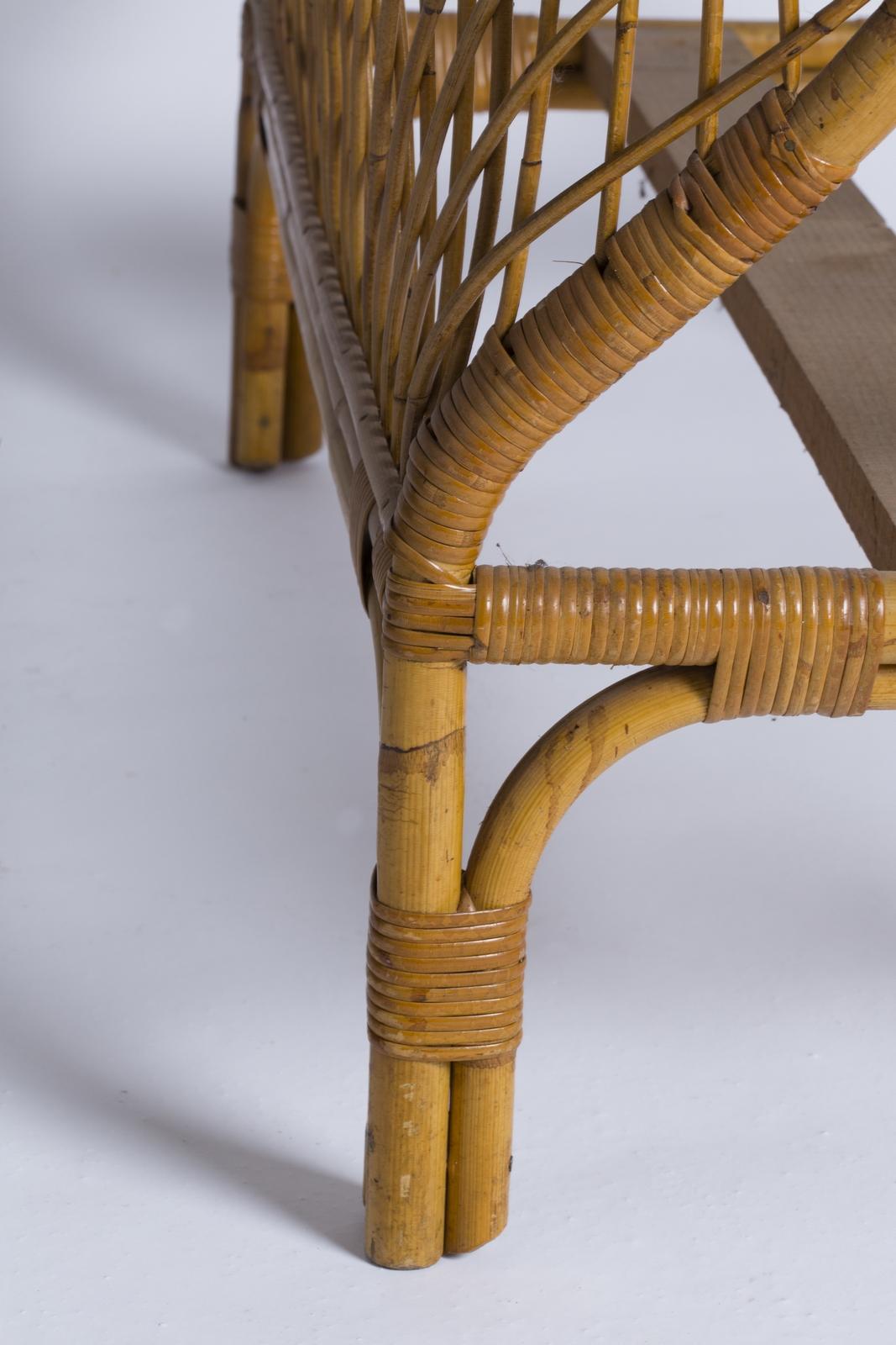 Pair of Rattan Beds, Louis Sognot, circa 1955 In Good Condition In Paris, FR