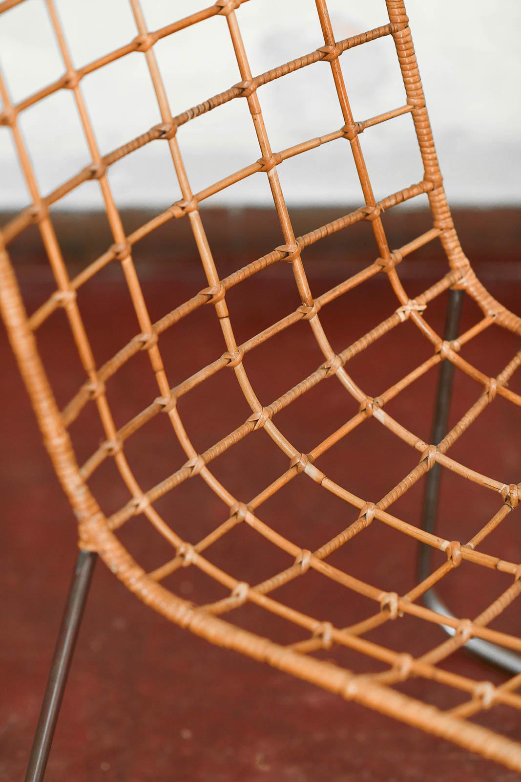 Métal Paire de chaises en rotin avec structure en métal, 1980 en vente