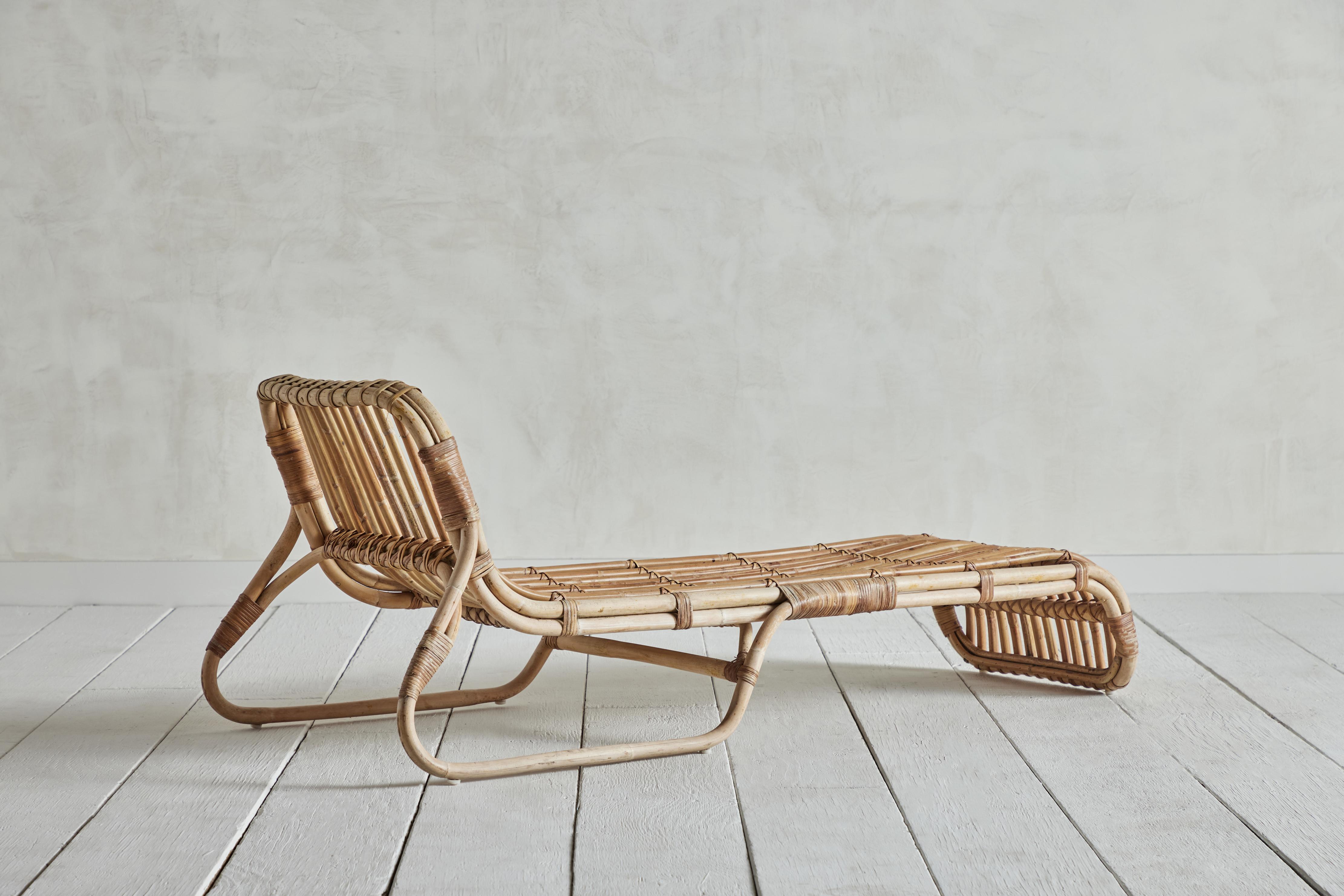 20th Century Pair of Rattan Chaise Lounges