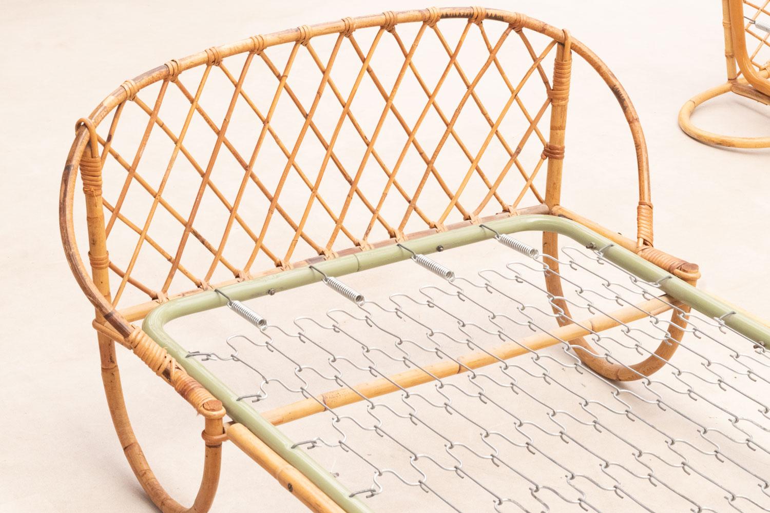 Coppia di lettini in rattan, anni '70 In condizioni buone in vendita a Brussels, BE
