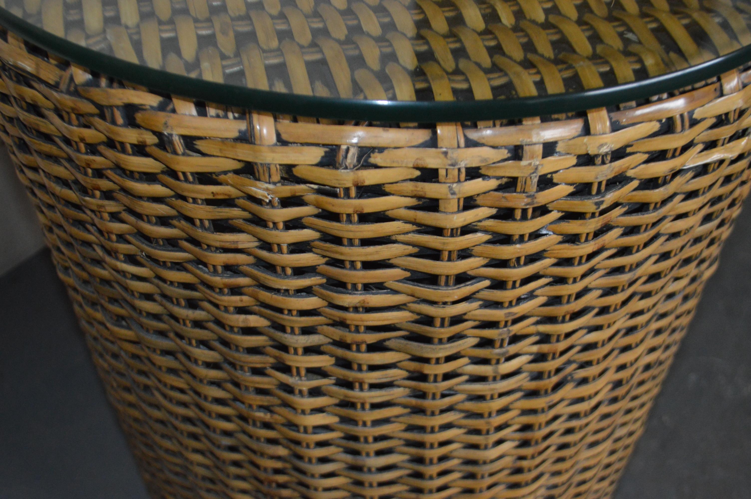 Woven Pair of Rattan Drum Style Side Tables with Glass Top For Sale