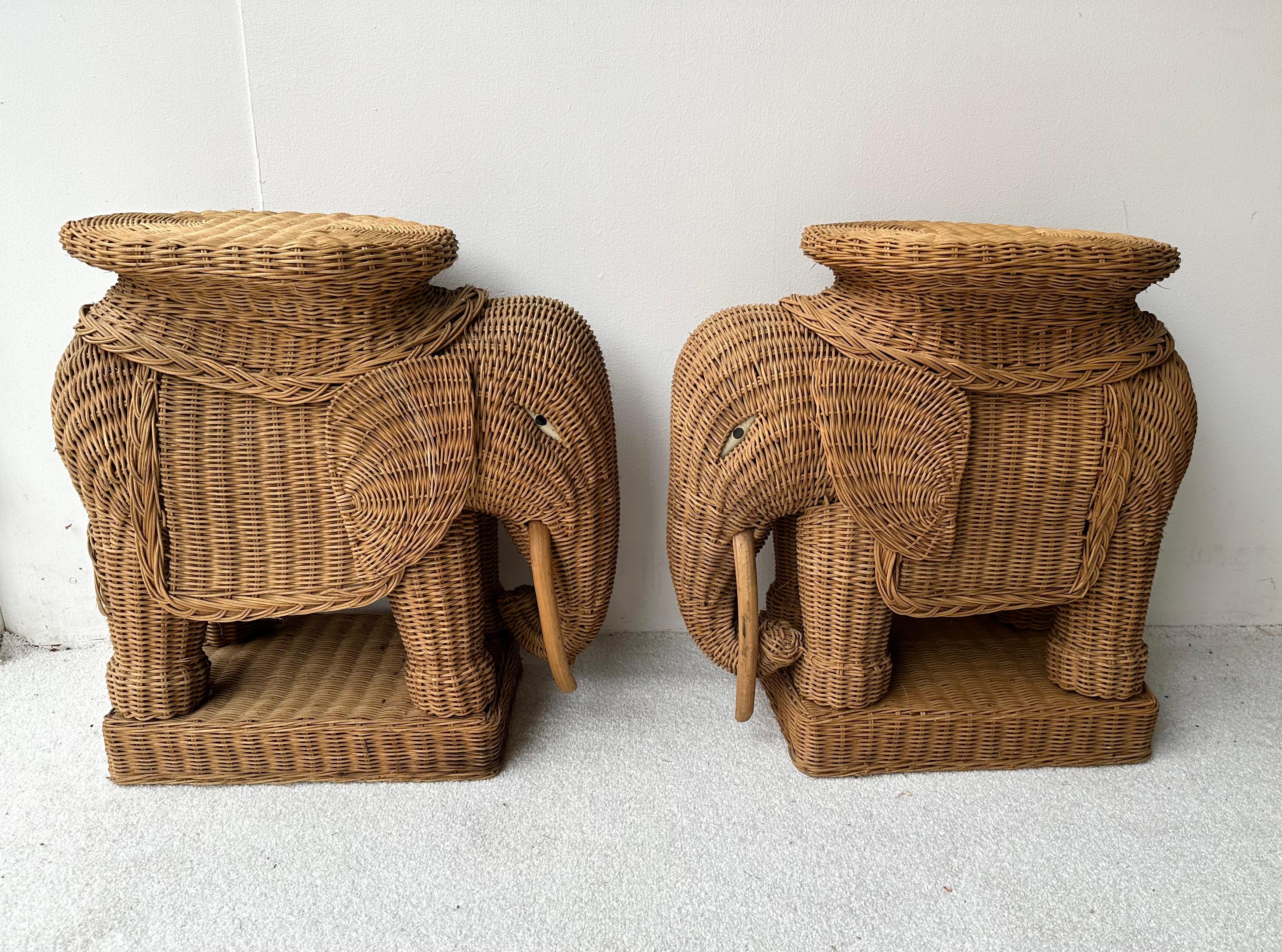 Pair of Rattan Elephant Side Table, France, 1970s In Good Condition In SAINT-OUEN, FR
