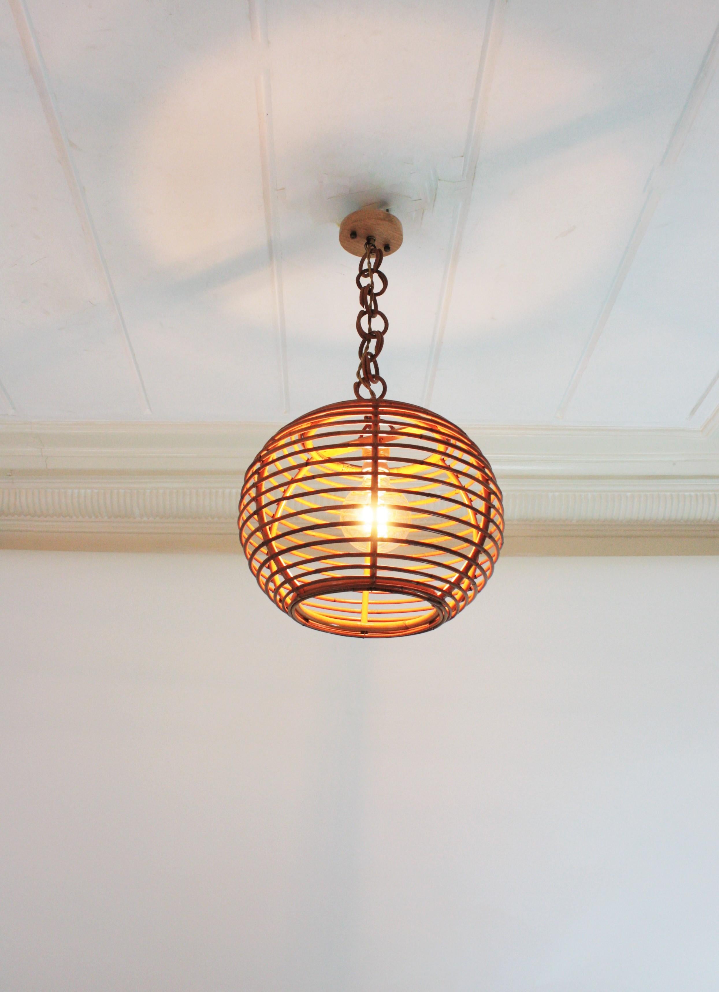 Pair of Rattan Globe Pendants or Hanging Lights, 1950s For Sale 5