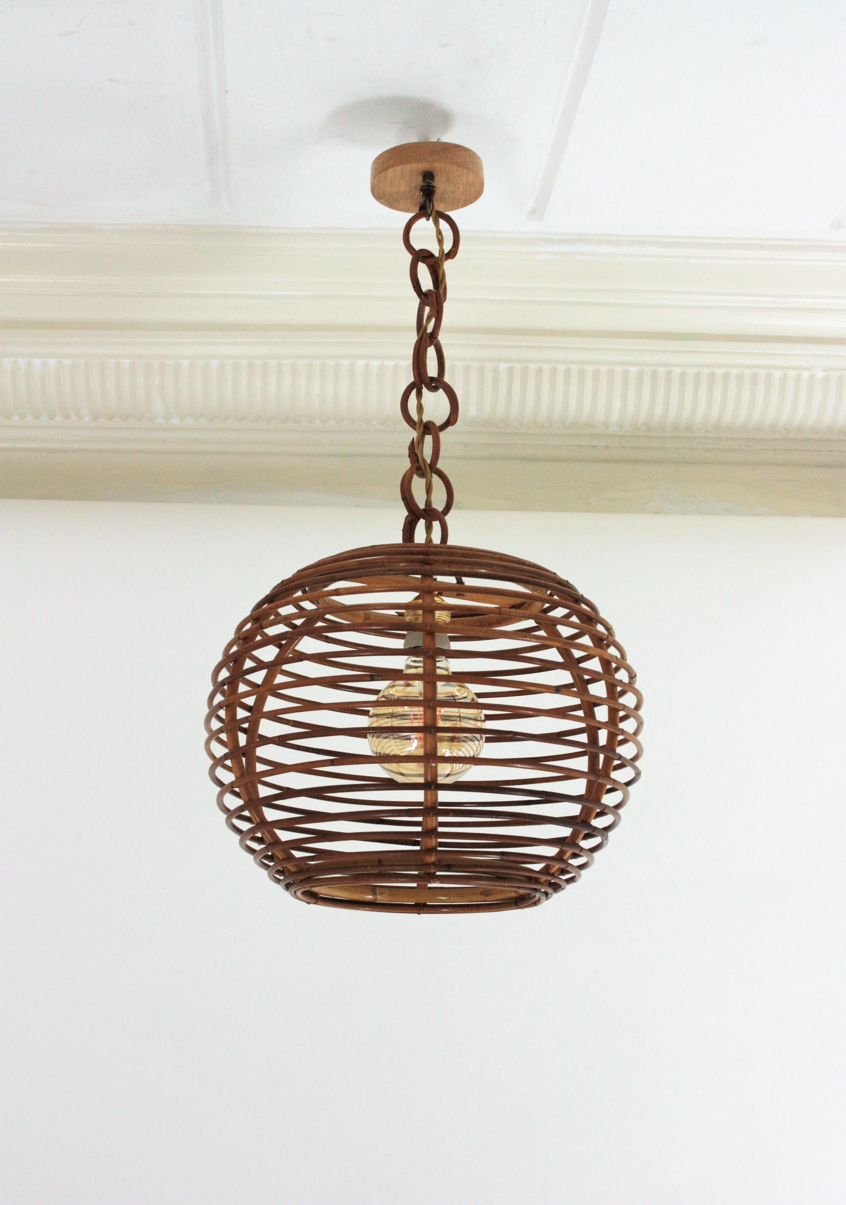 Spanish Pair of Rattan Globe Pendants or Hanging Lights, 1950s For Sale
