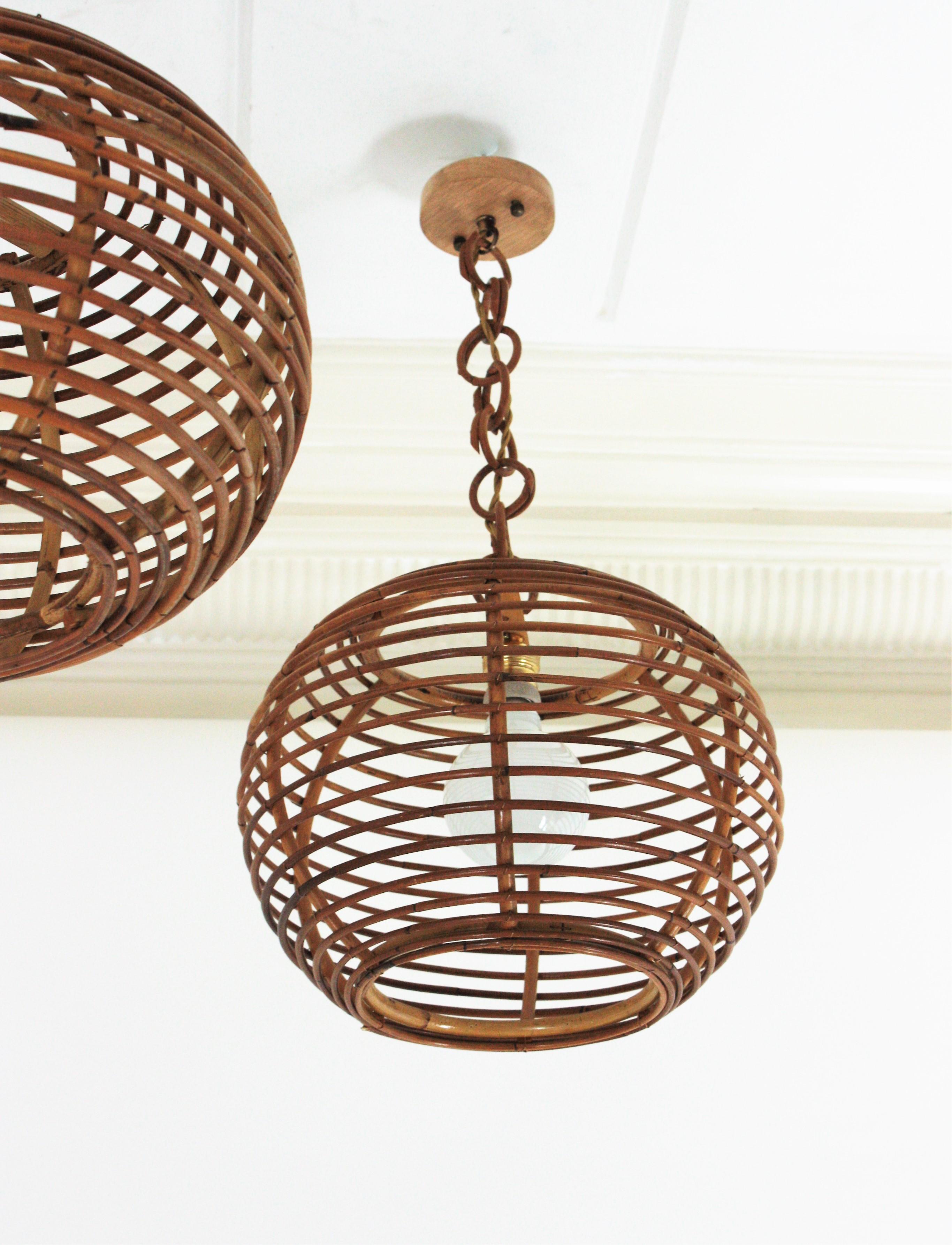 20th Century Pair of Rattan Globe Pendants or Hanging Lights, 1950s For Sale