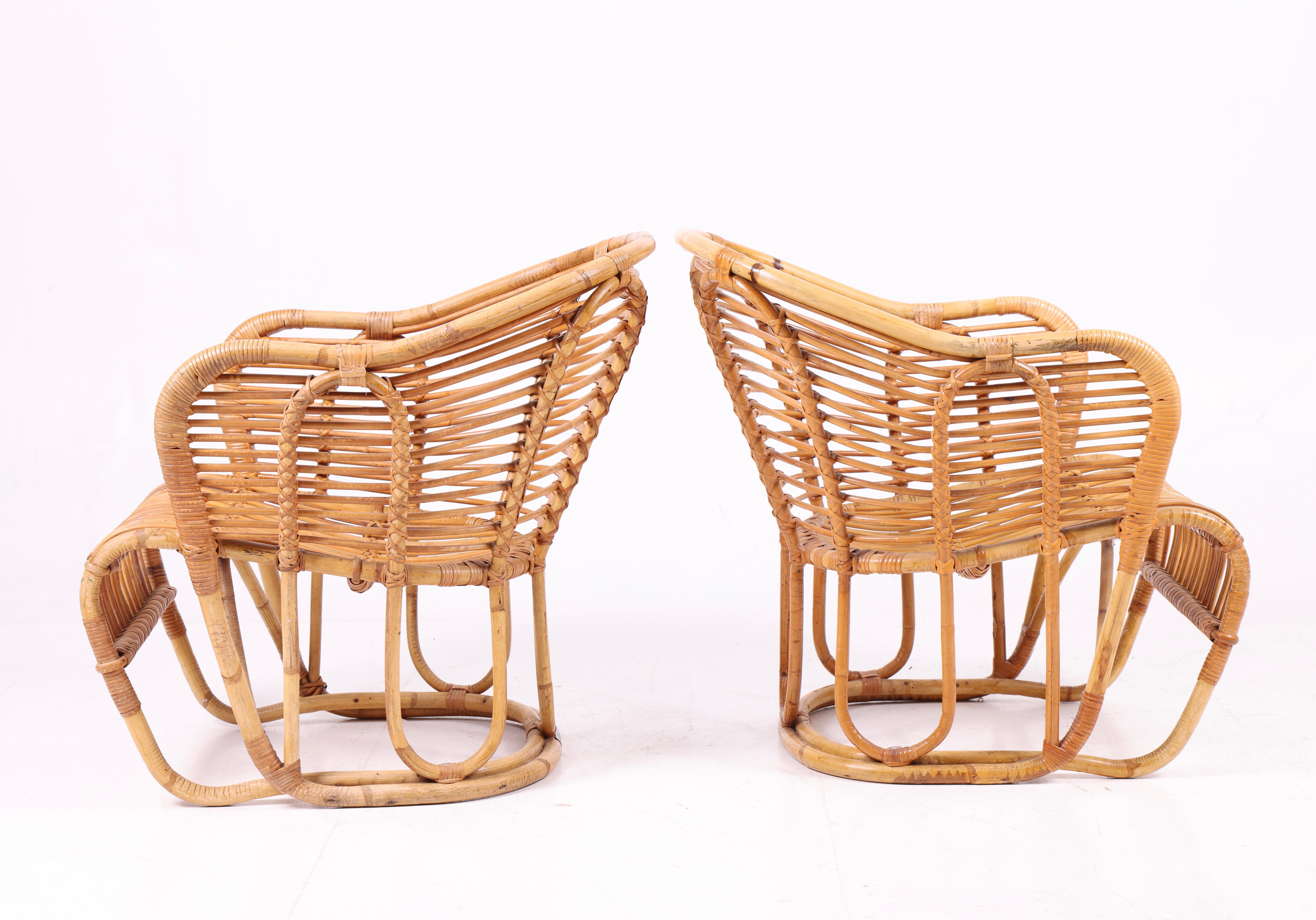 Scandinavo moderno Pair of Rattan Lounge Chairs by Tove and Edvard Kindt-Larsen, 1950s in vendita