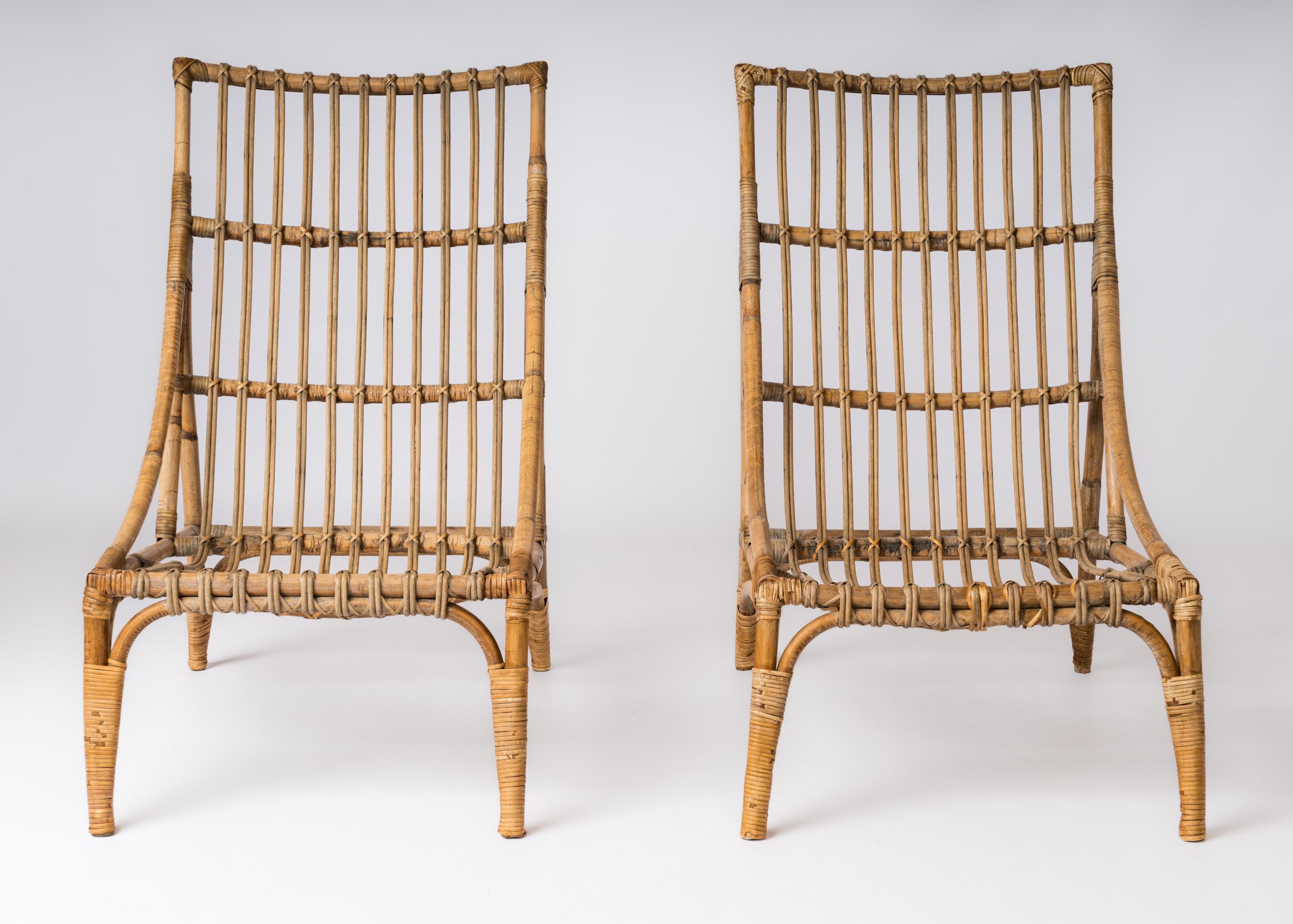 Mid-20th Century Pair of Rattan Lounge Chairs in the style of Audoux Minnet - France 1960's For Sale