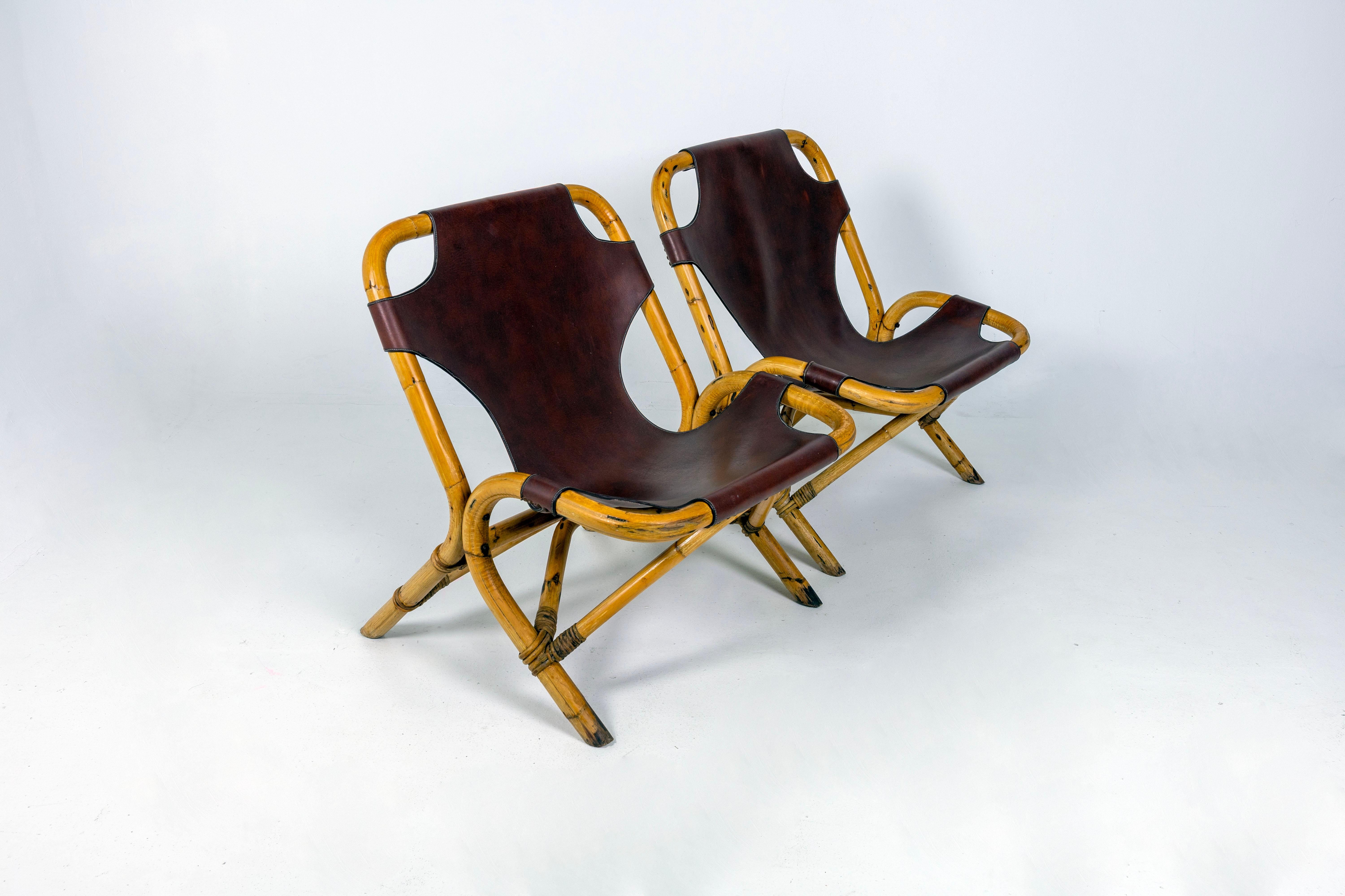 Pareja de tumbonas de estilo Franco Albini, ratán, piel sintética.
Listo para un nuevo hogar.