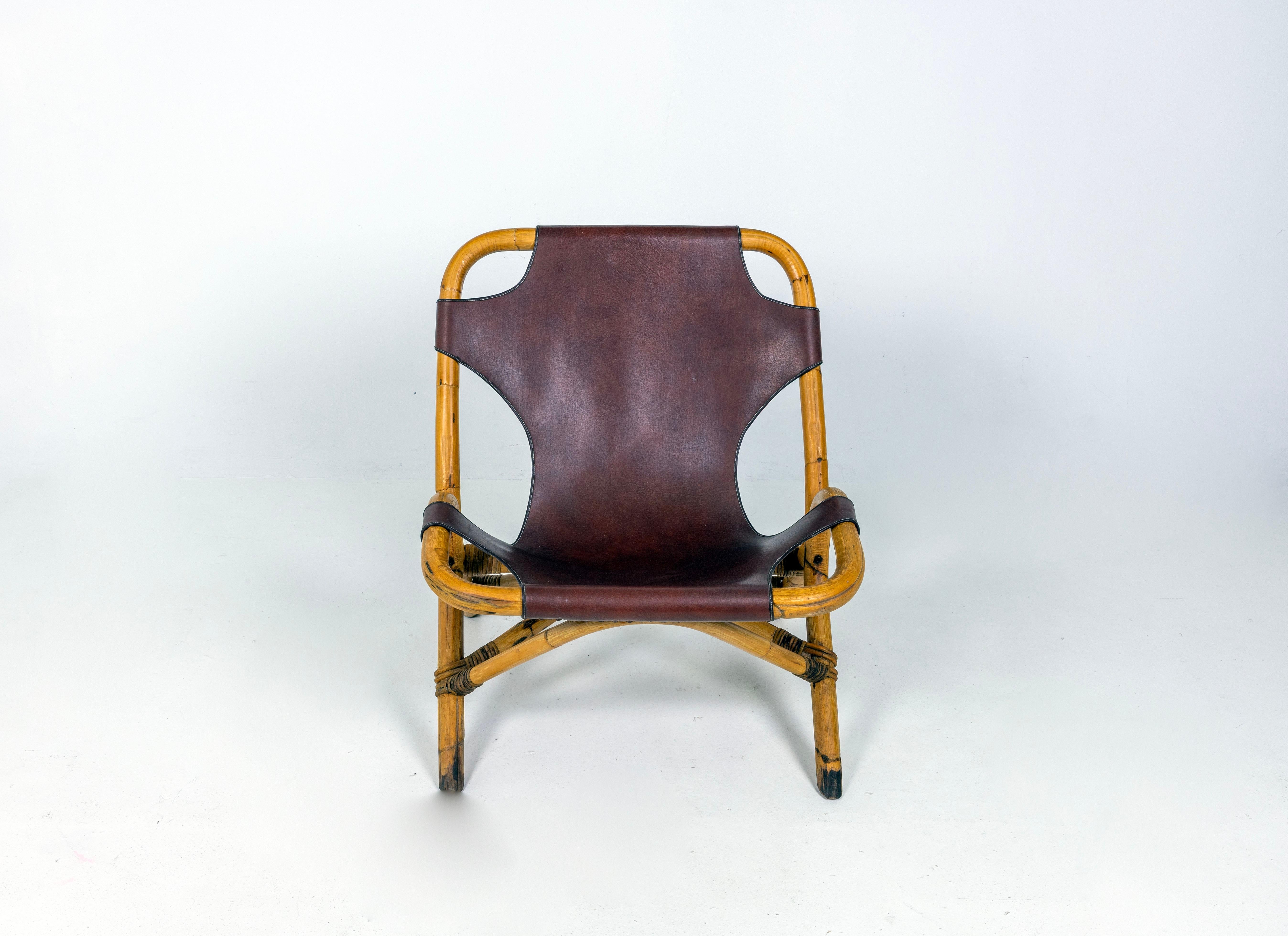 Pareja de tumbonas de ratán al estilo de Franco Albini, Mediados del siglo XX en venta 1