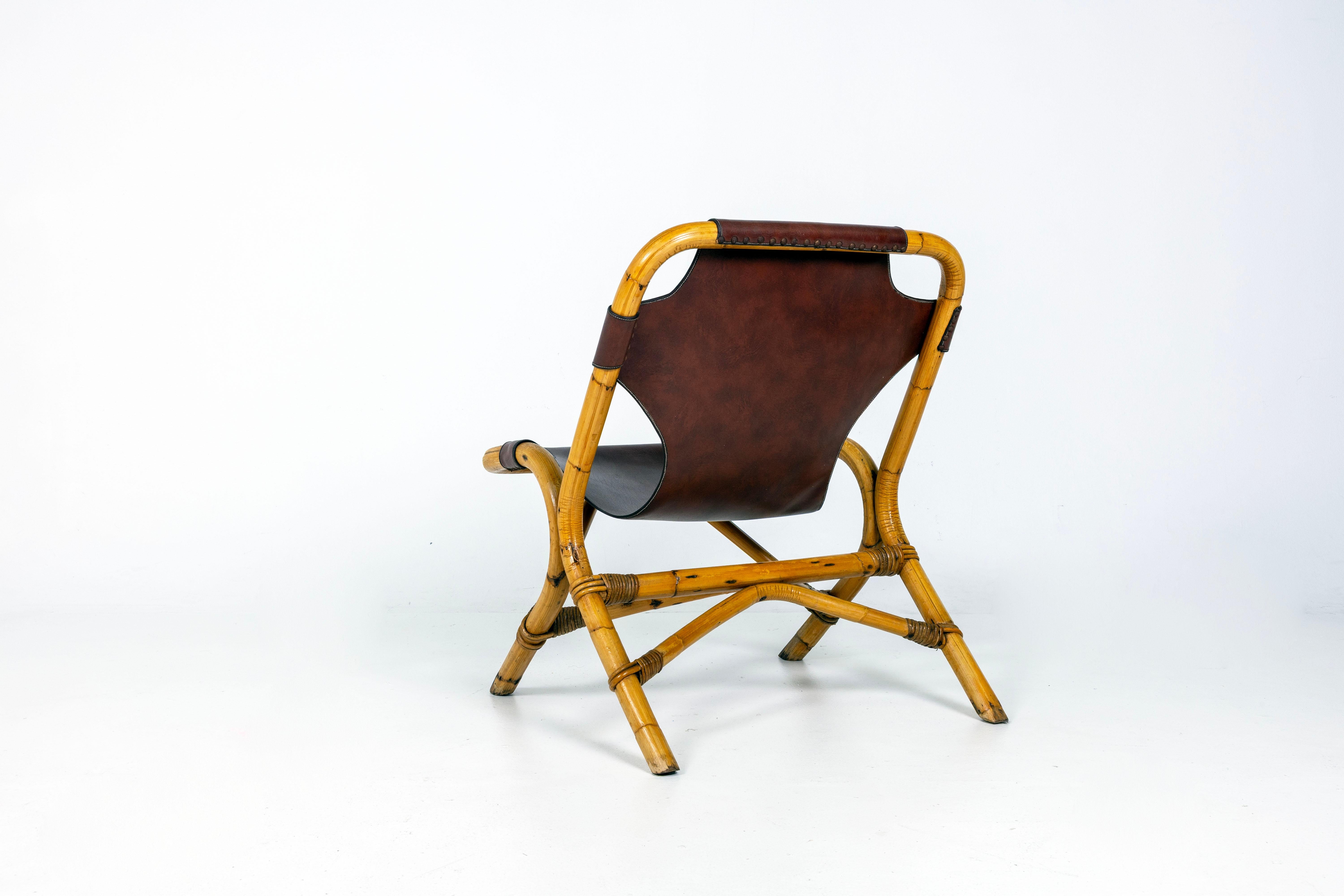 Pareja de tumbonas de ratán al estilo de Franco Albini, Mediados del siglo XX en venta 2