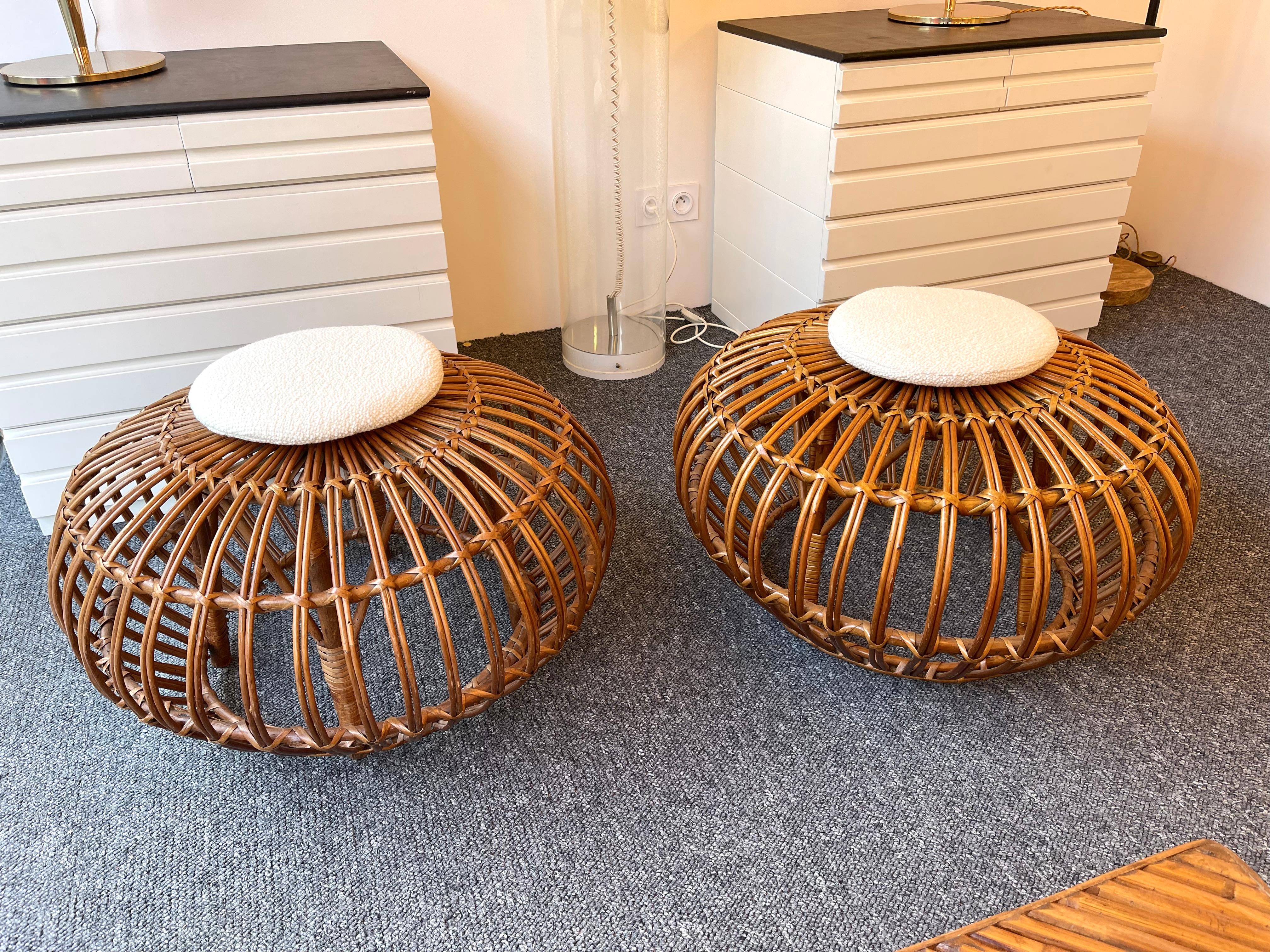 Mid-20th Century Pair of Rattan Margherita Poufs Bouclé Fabric by Franco Albini, Italy, 1950s