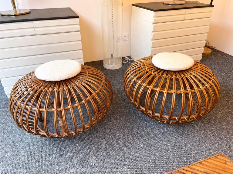 Mid-20th Century Pair of Rattan Margherita Poufs Bouclé Fabric by Franco Albini, Italy, 1950s For Sale