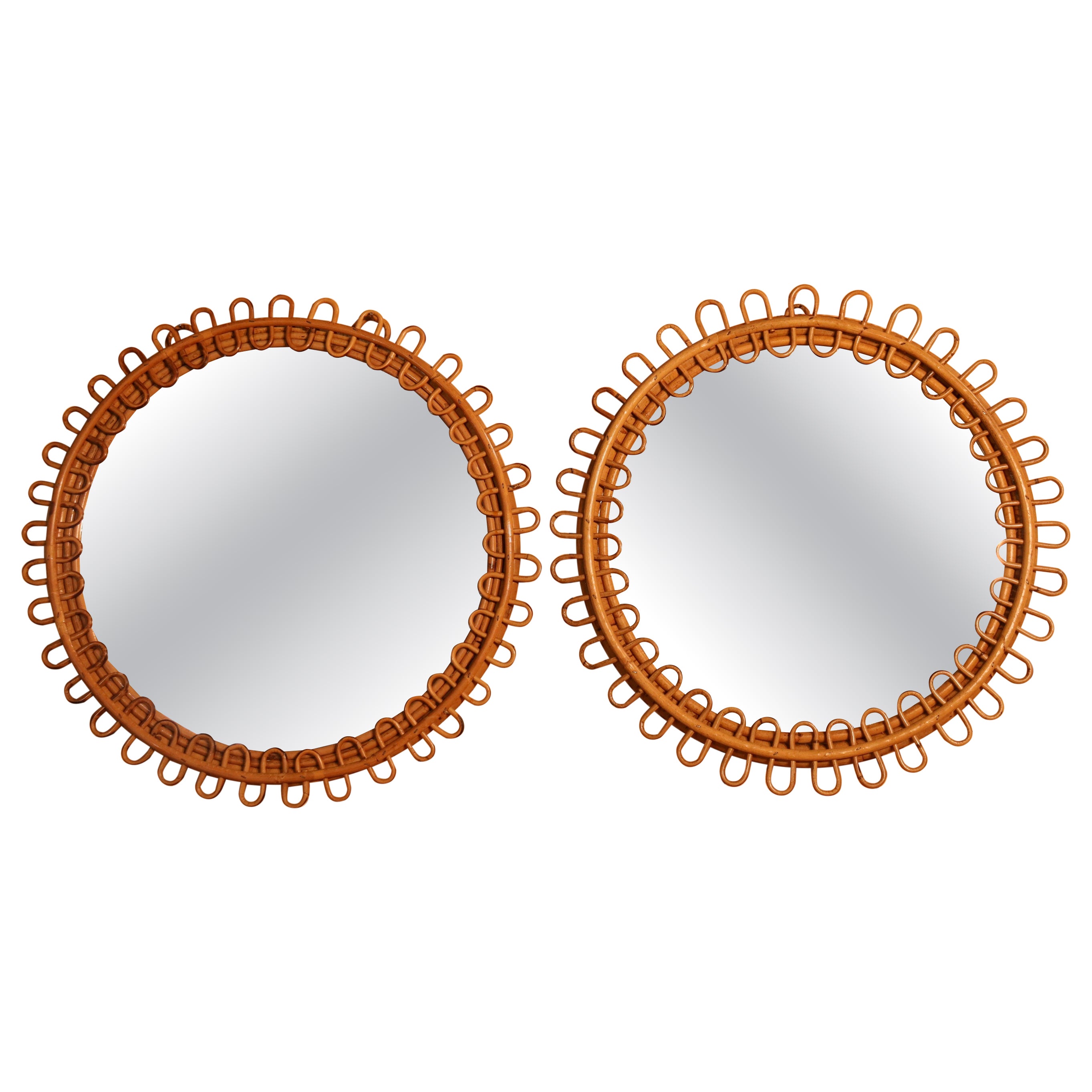 Pair Of Rattan Mirrors By Franco Albini, 1960s in vendita
