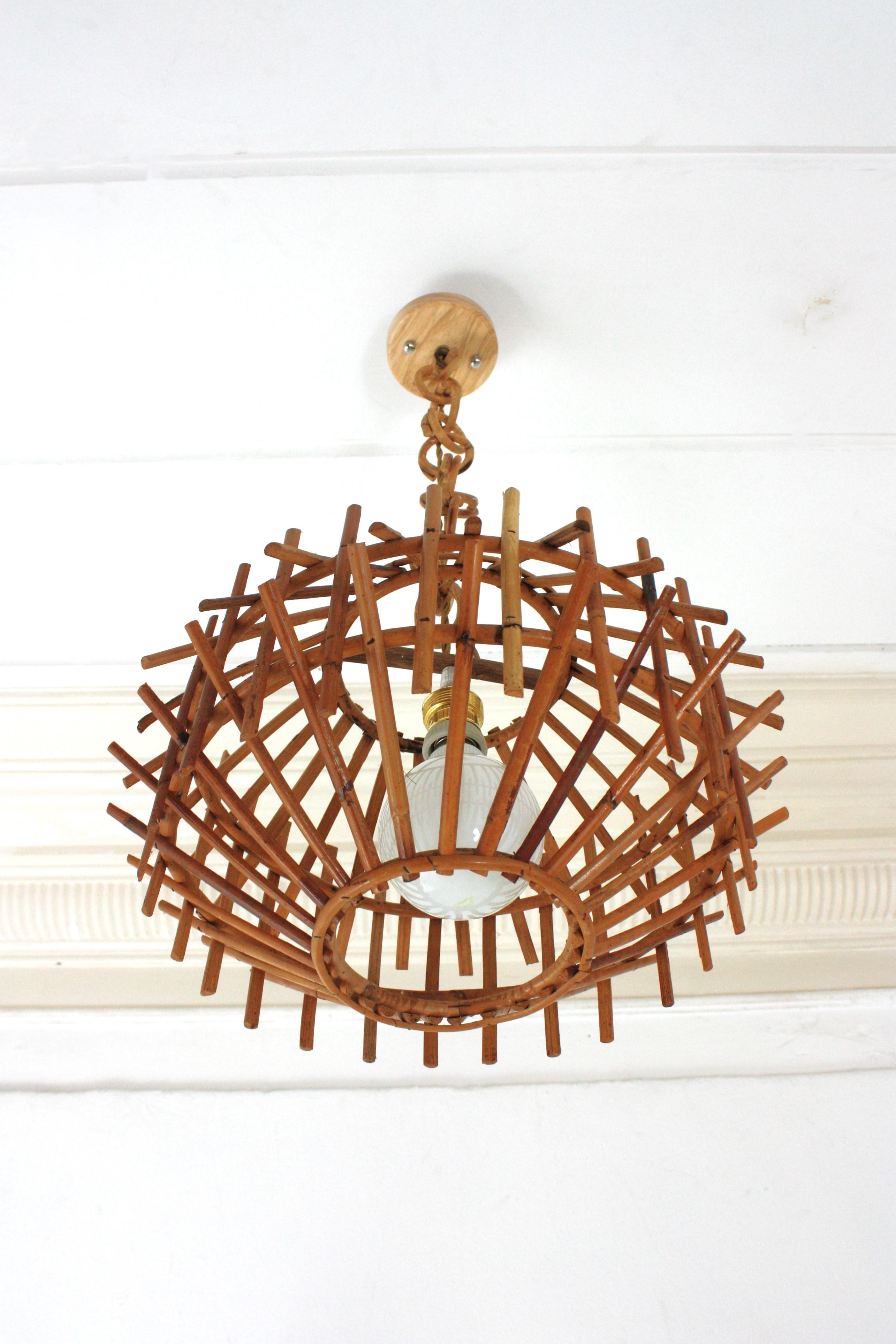 Pair of Rattan Pagoda Pendant Lights or Lanterns, 1960s For Sale 6