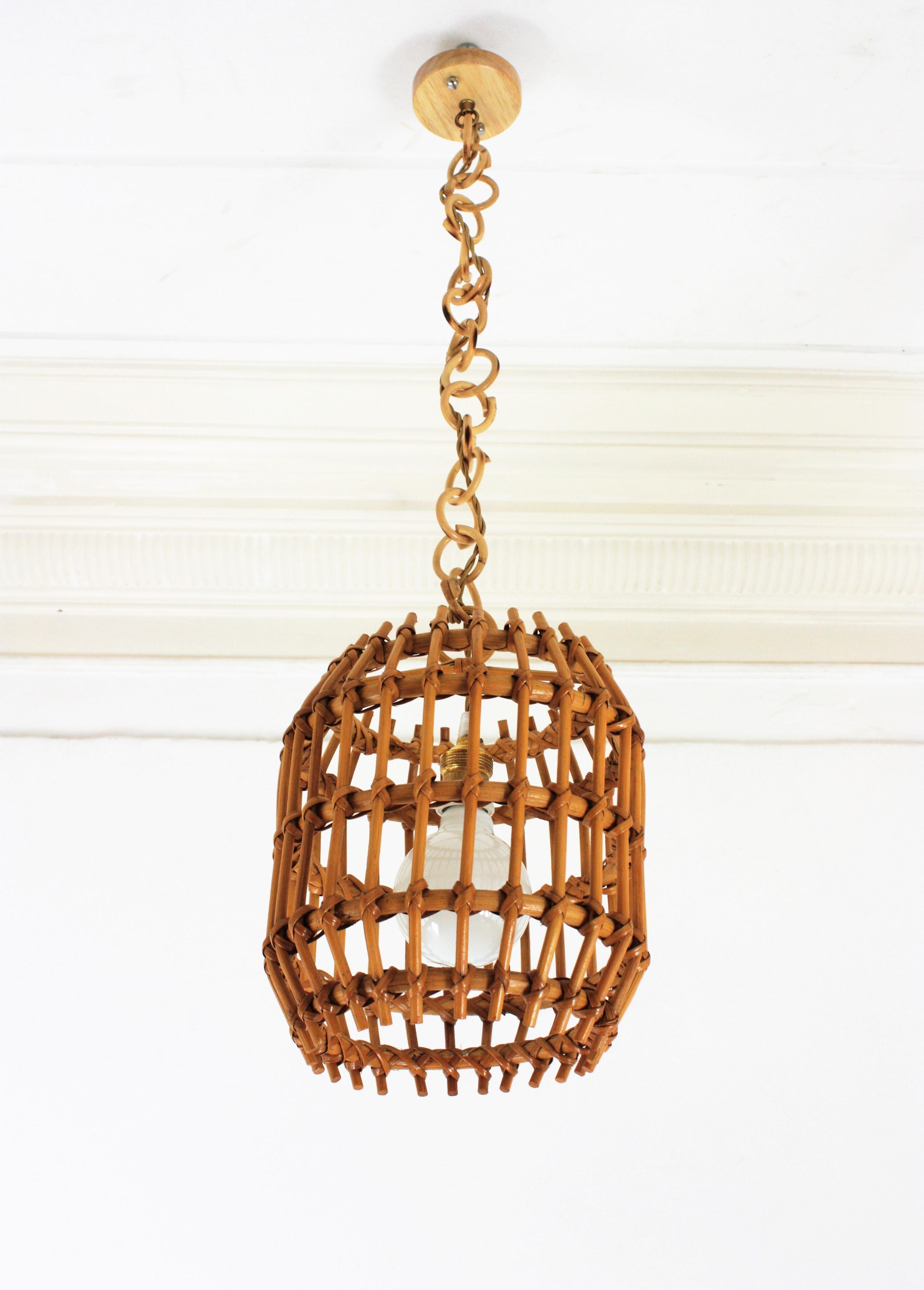 French Pair of Rattan Pendant Lights or Lanterns, 1960s For Sale