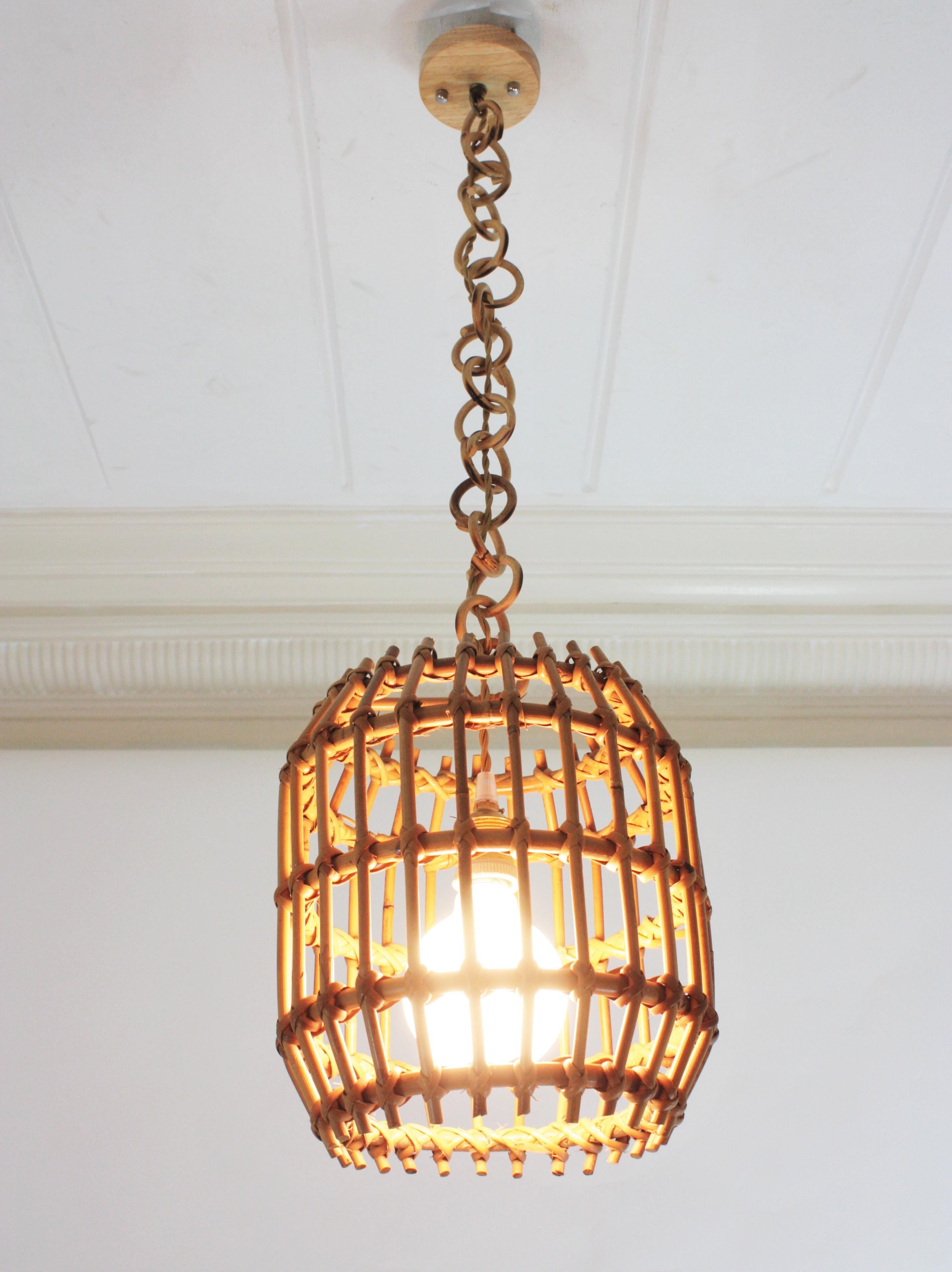 Hand-Crafted Pair of Rattan Pendant Lights or Lanterns, 1960s For Sale