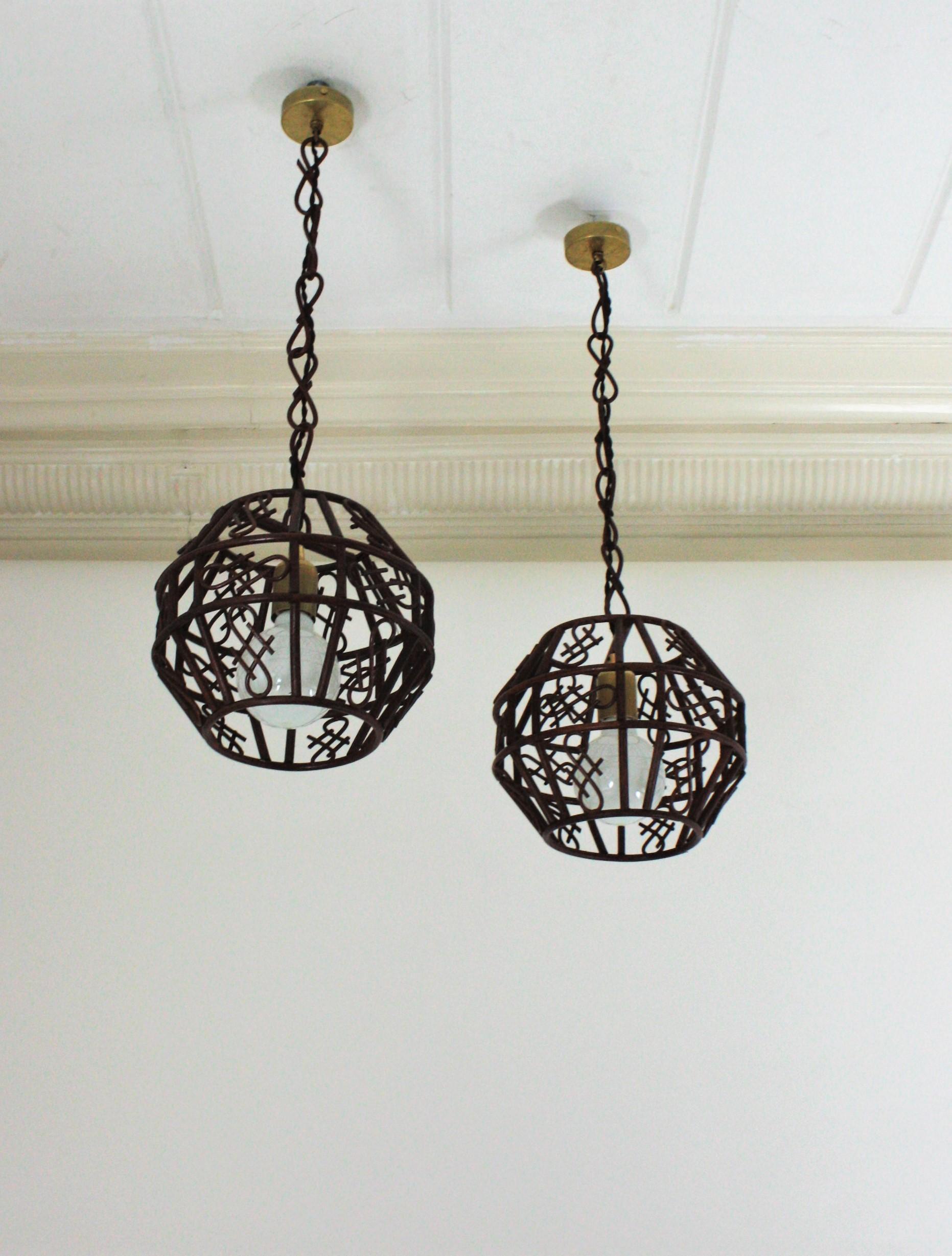 Pair of French Rattan Pendant Lights or Lanterns, 1960s For Sale 1