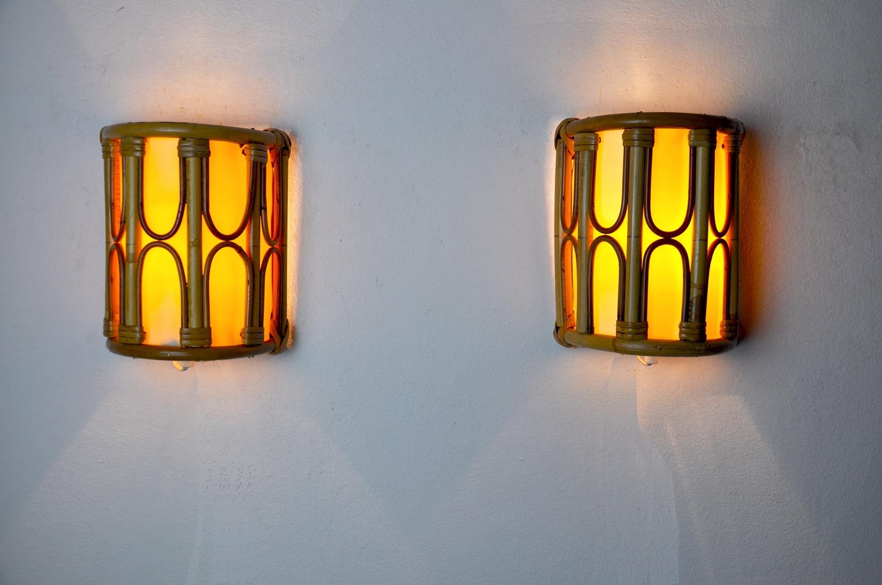 Pair of Rattan Sconces, France, 1960 In Good Condition For Sale In BARCELONA, ES