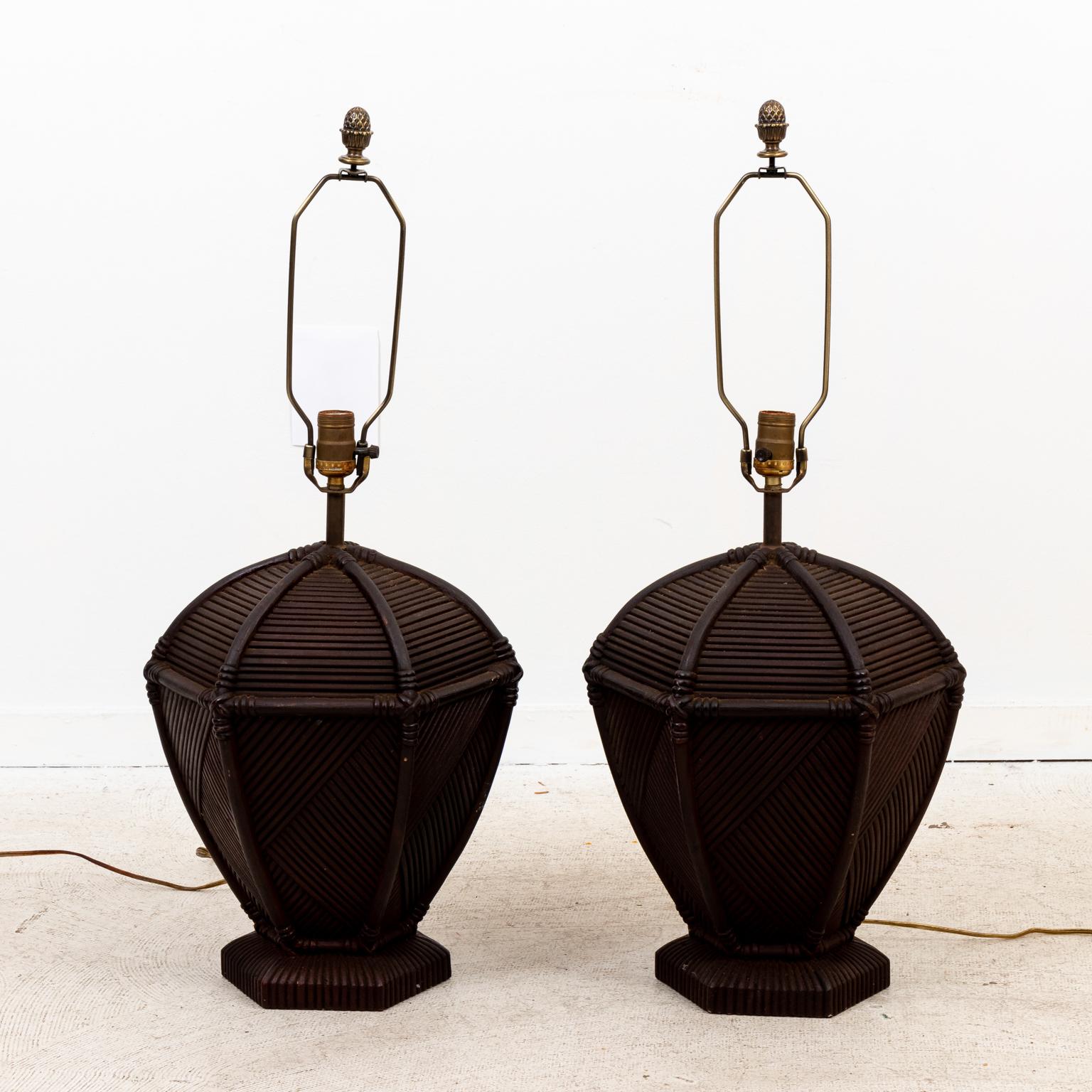 Mid-Century Modern Pair of Rattan Table Lamps For Sale