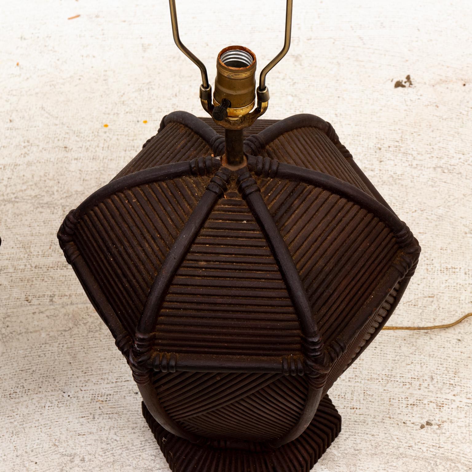 20th Century Pair of Rattan Table Lamps For Sale