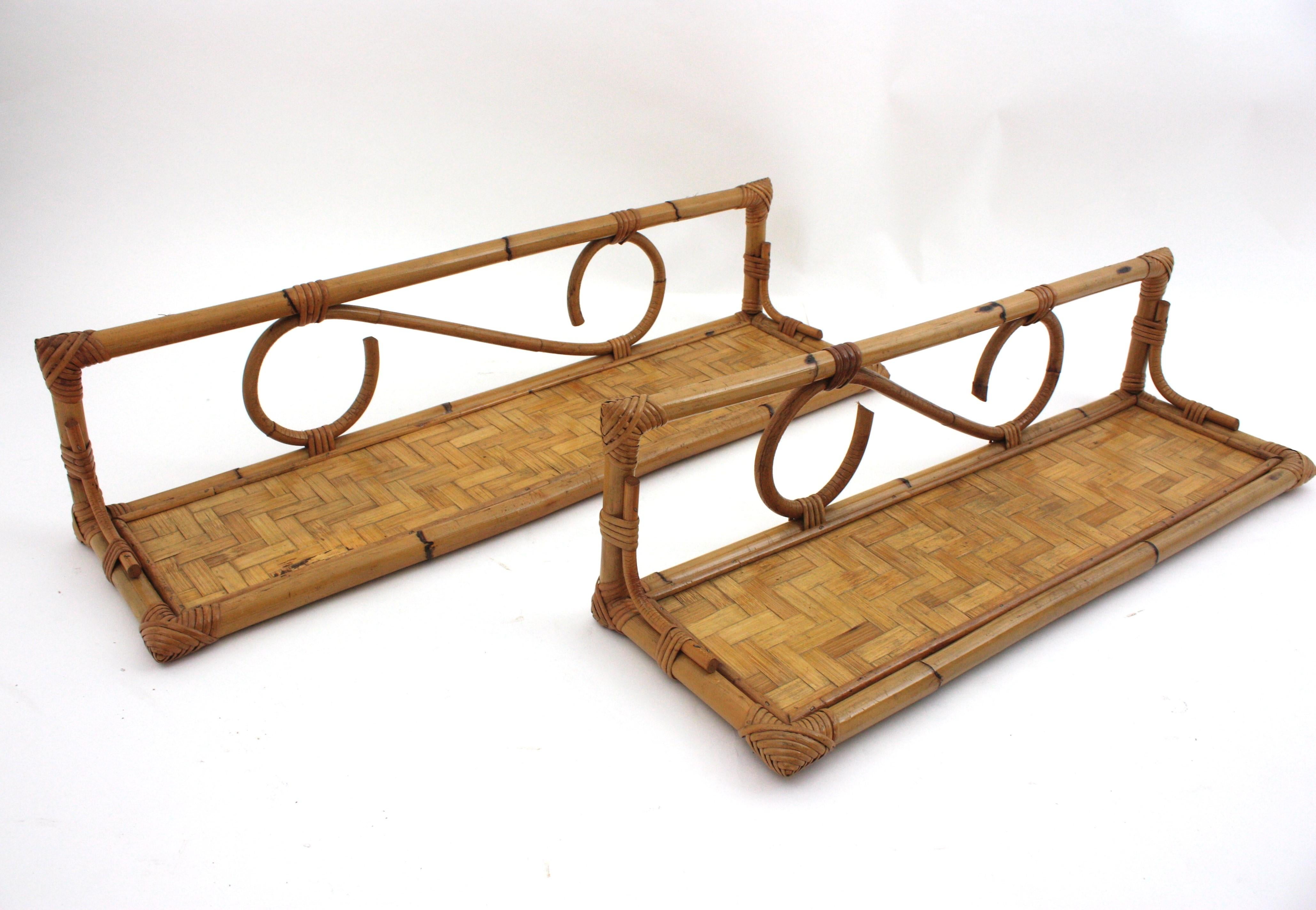 Pair of Rattan Wall Shelves with Woven Accents, Italy 1960s For Sale 5