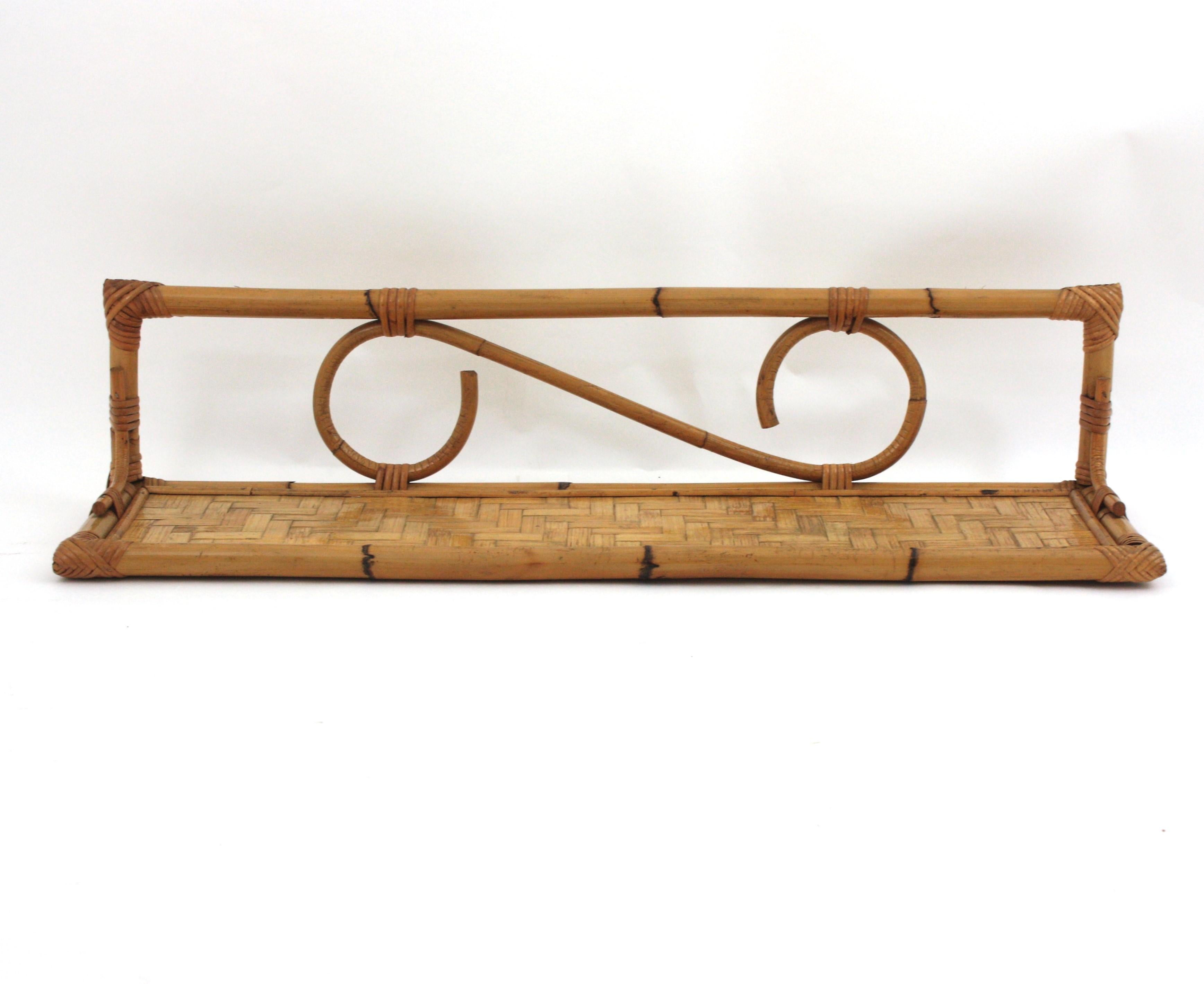 Pair of Rattan Wall Shelves with Woven Accents, Italy 1960s For Sale 10
