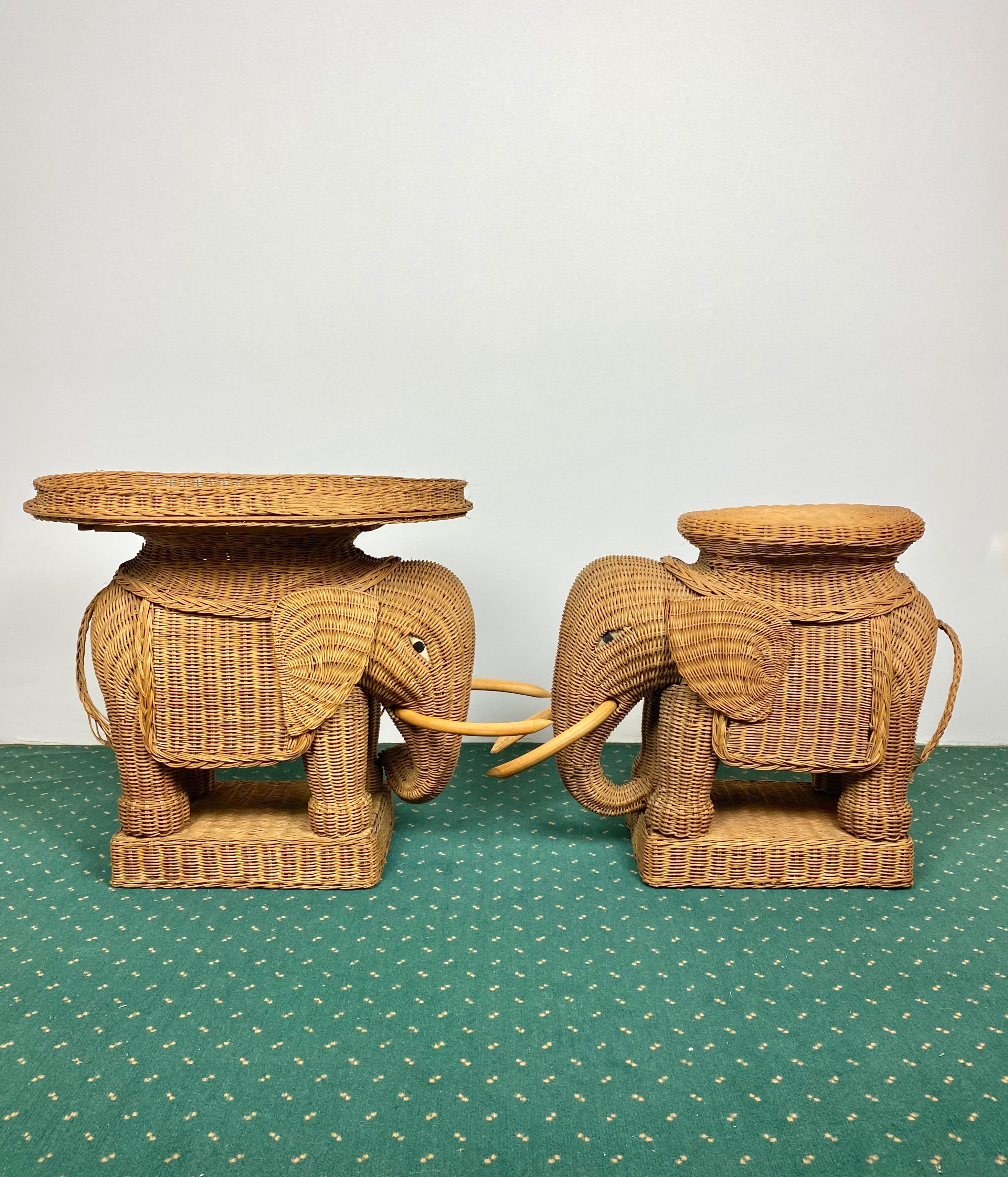 Mid-Century Modern Pair of Rattan Wicker Elephant Tray Tables and Side Tables, France, 1960s