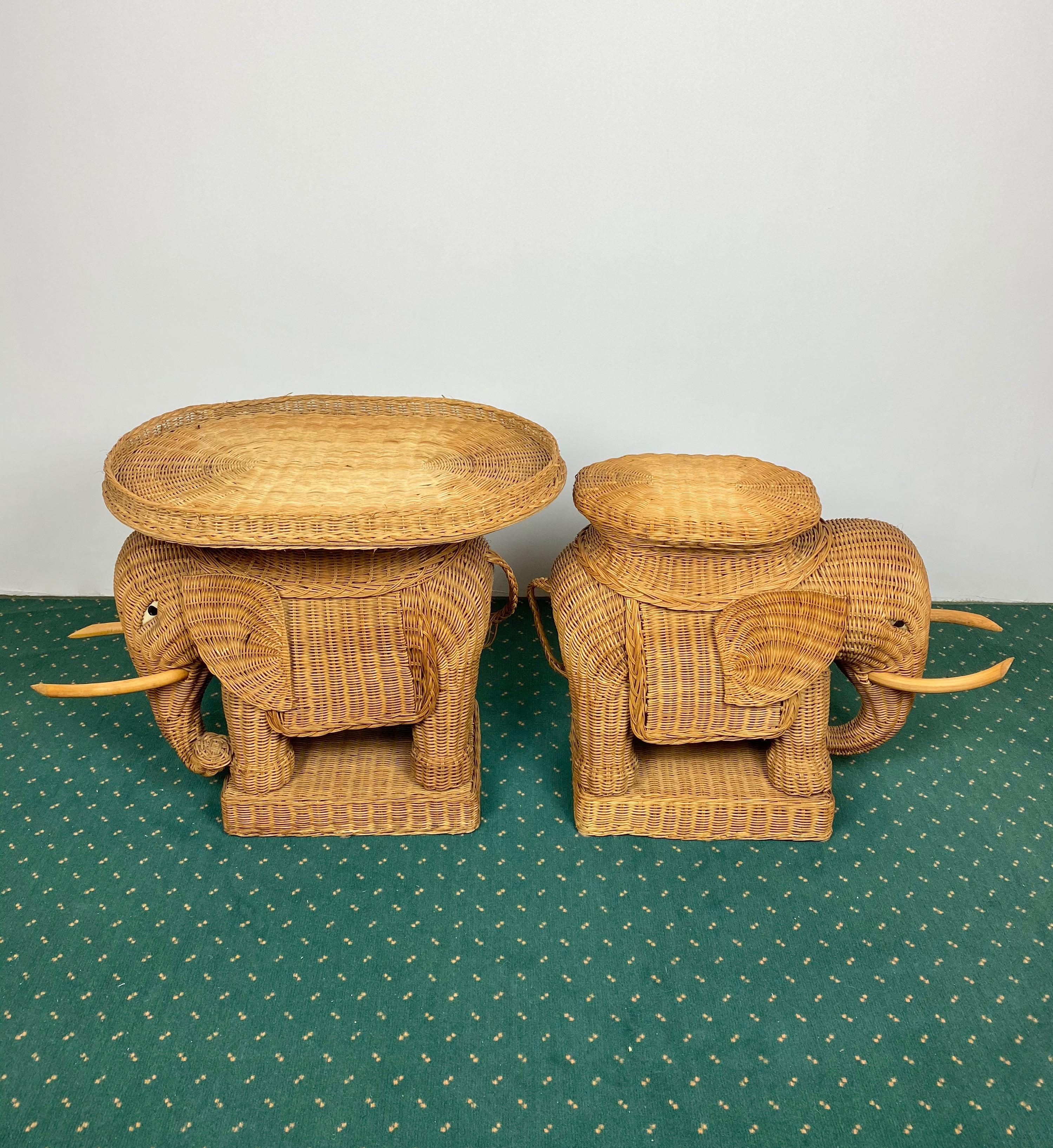 Pair of Rattan Wicker Elephant Tray Tables and Side Tables, France, 1960s In Good Condition In Rome, IT