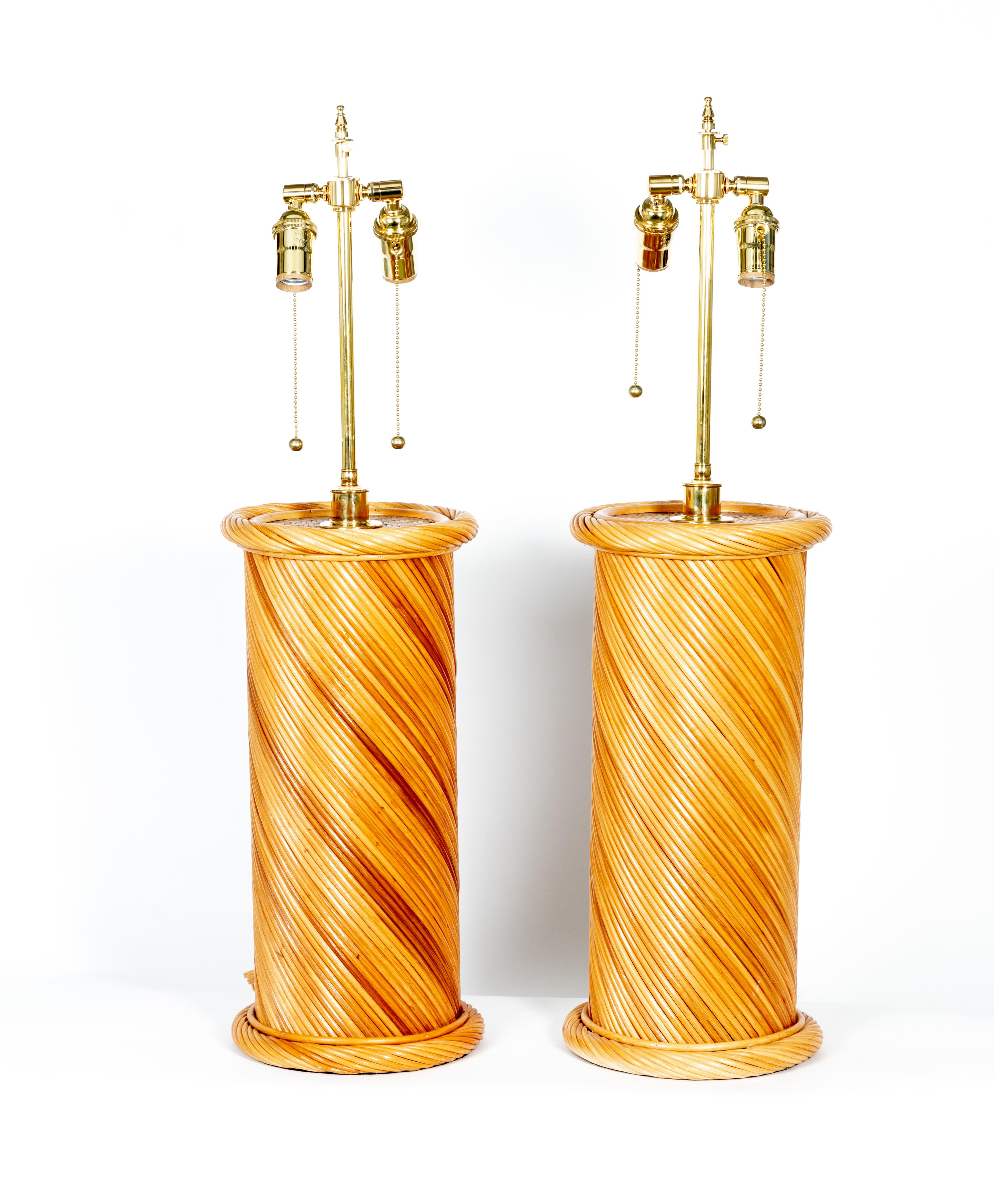 Mid-Century Modern Pair of Rattan Woven Table Lamps with Brass Detail