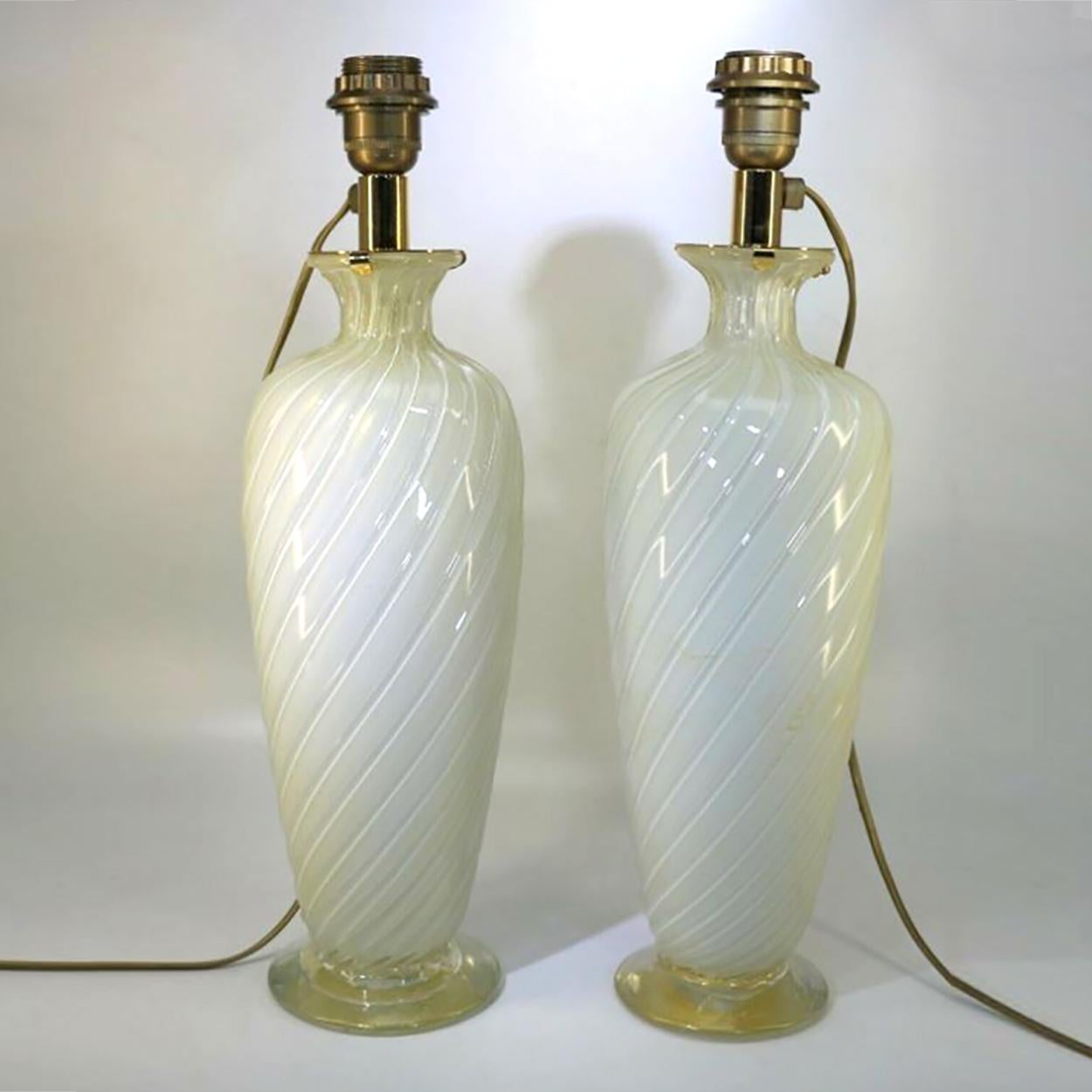 Italian Pair of Ravagnan Gabiani Murano Table Lamps, Italy, 1960s For Sale