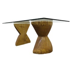 Coppia di piedistalli per tavolo da pranzo a clessidra in legno grezzo con bordo vivo