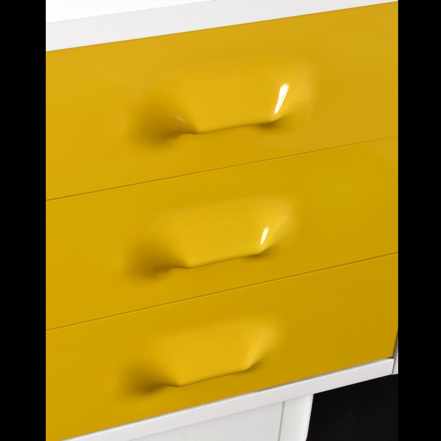 Pair of Raymond Loewy Inspired Yellow Chapter One Dressers by Broyhill Premier For Sale 4