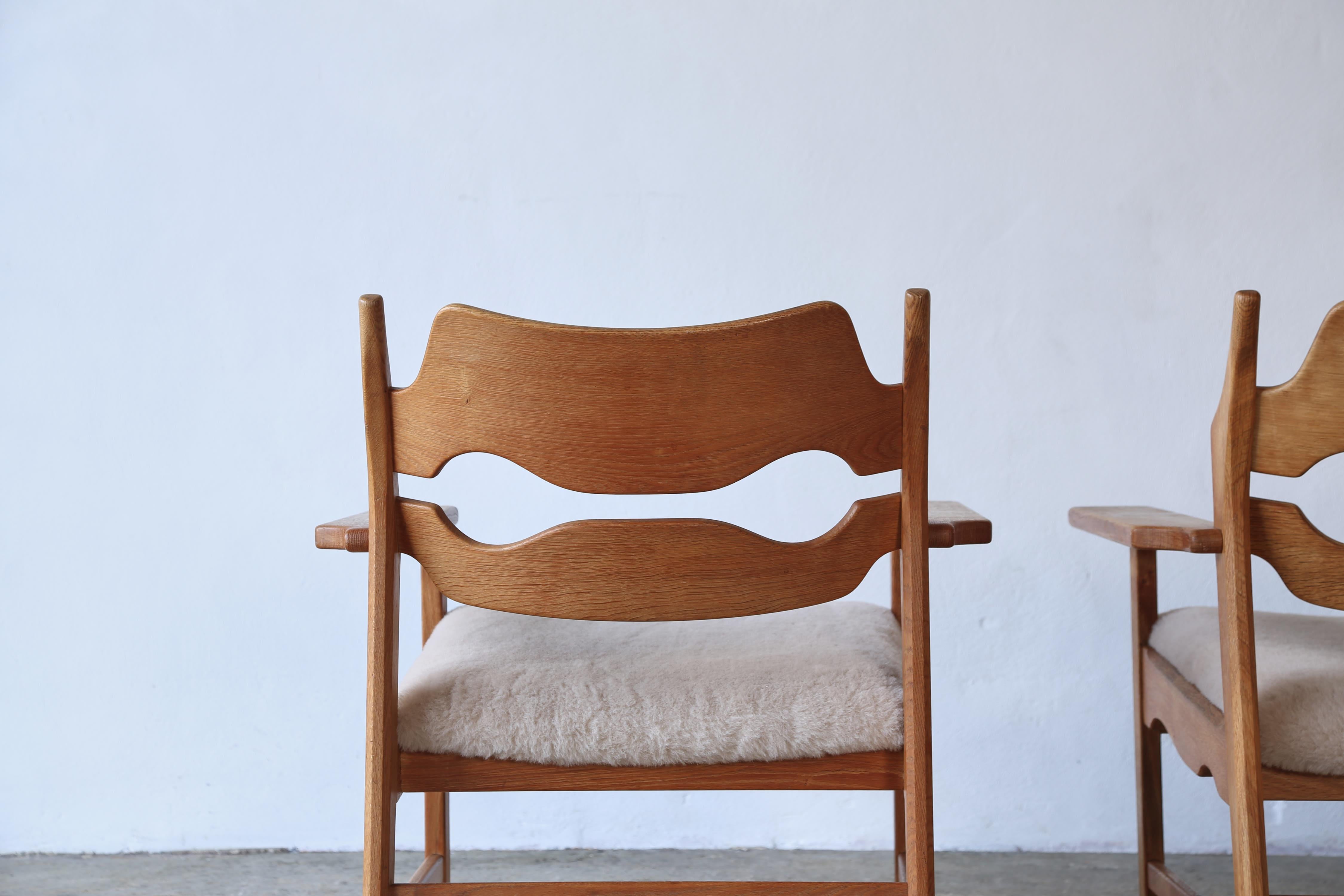 Pair of Razor Blade Armchairs by Henning Kjærnulf 'Kjaernulf', Denmark, 1960s 5