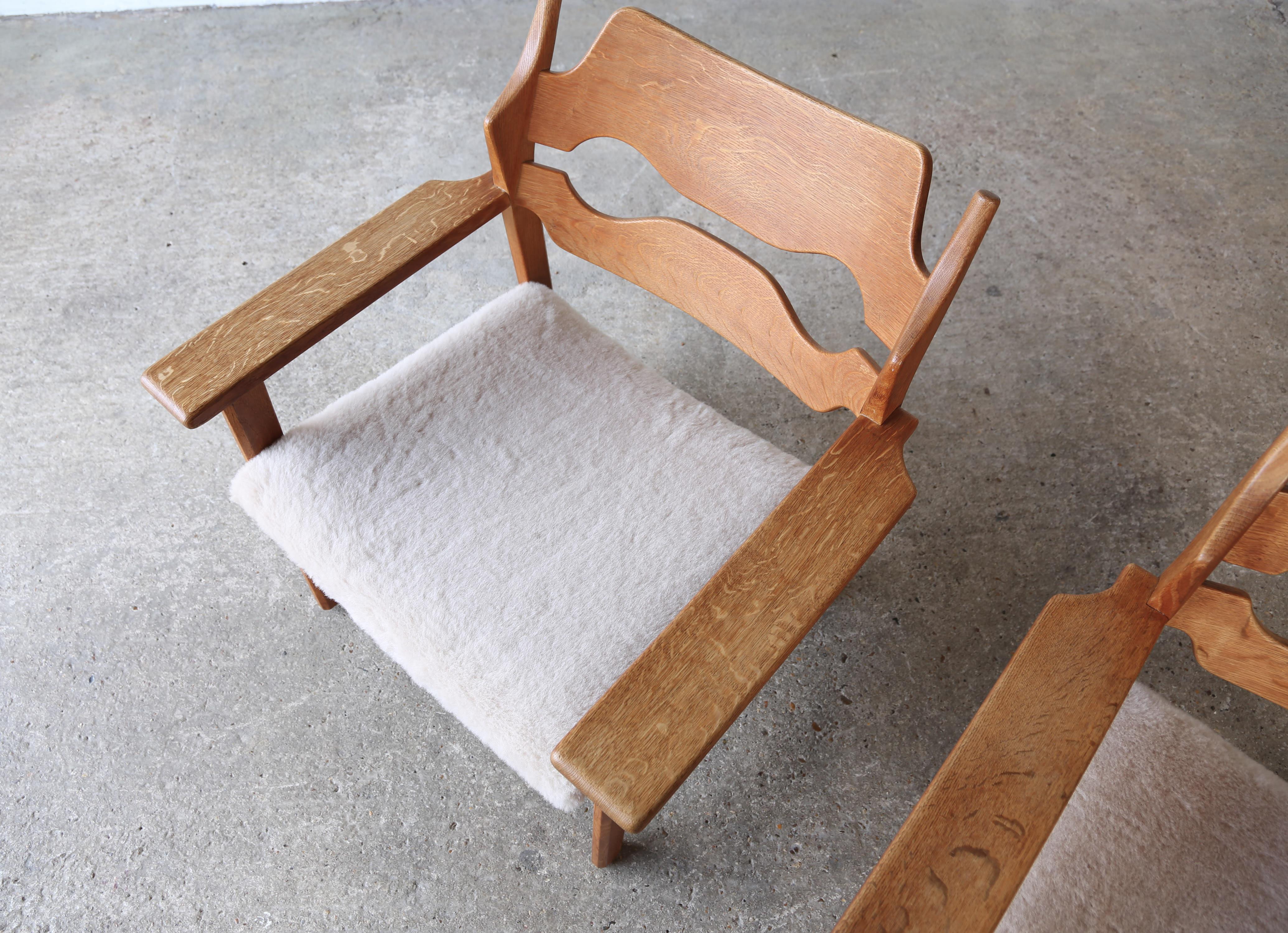 Pair of Razor Blade Armchairs by Henning Kjærnulf 'Kjaernulf', Denmark, 1960s 8