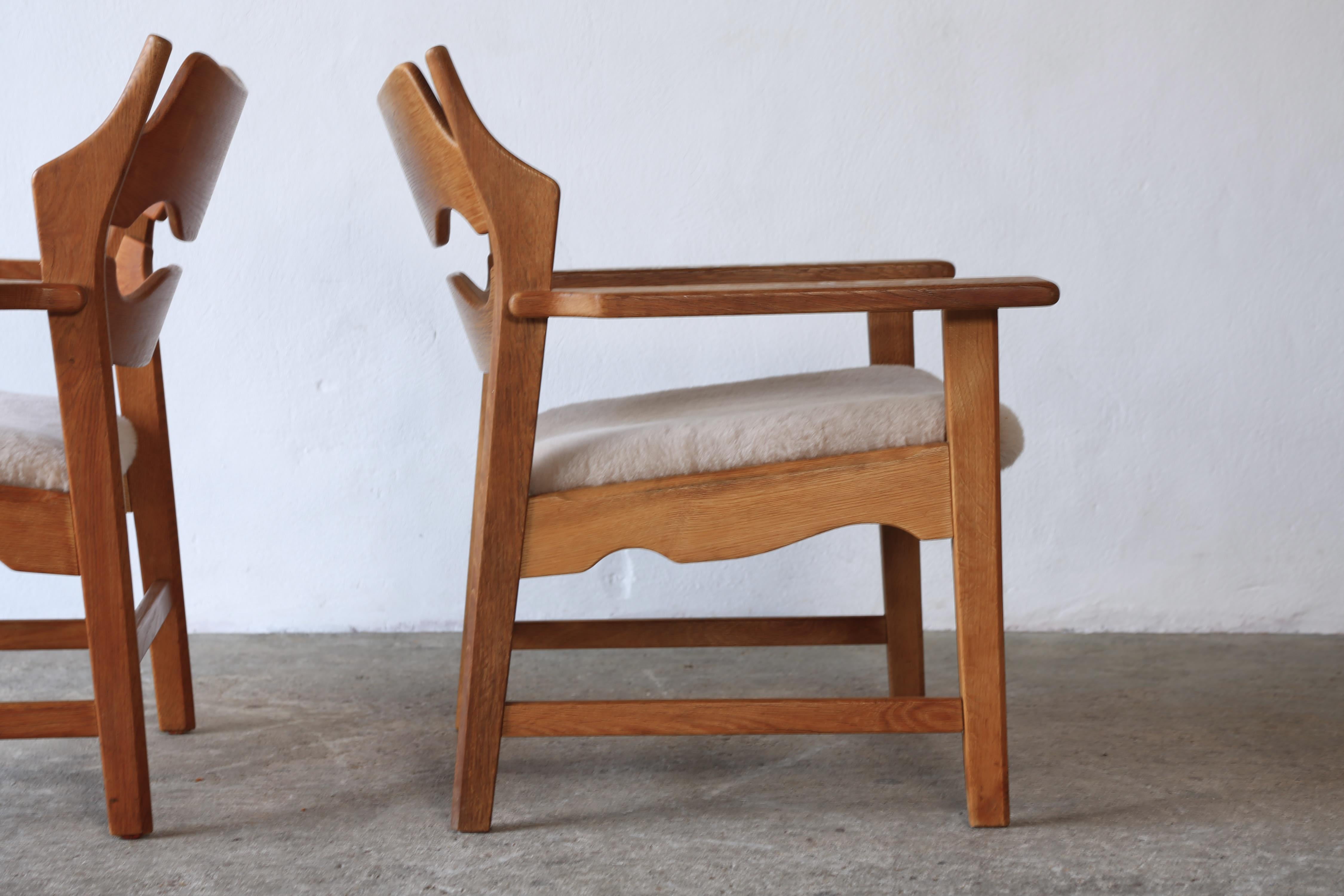 Pair of Razor Blade Armchairs by Henning Kjærnulf 'Kjaernulf', Denmark, 1960s 1
