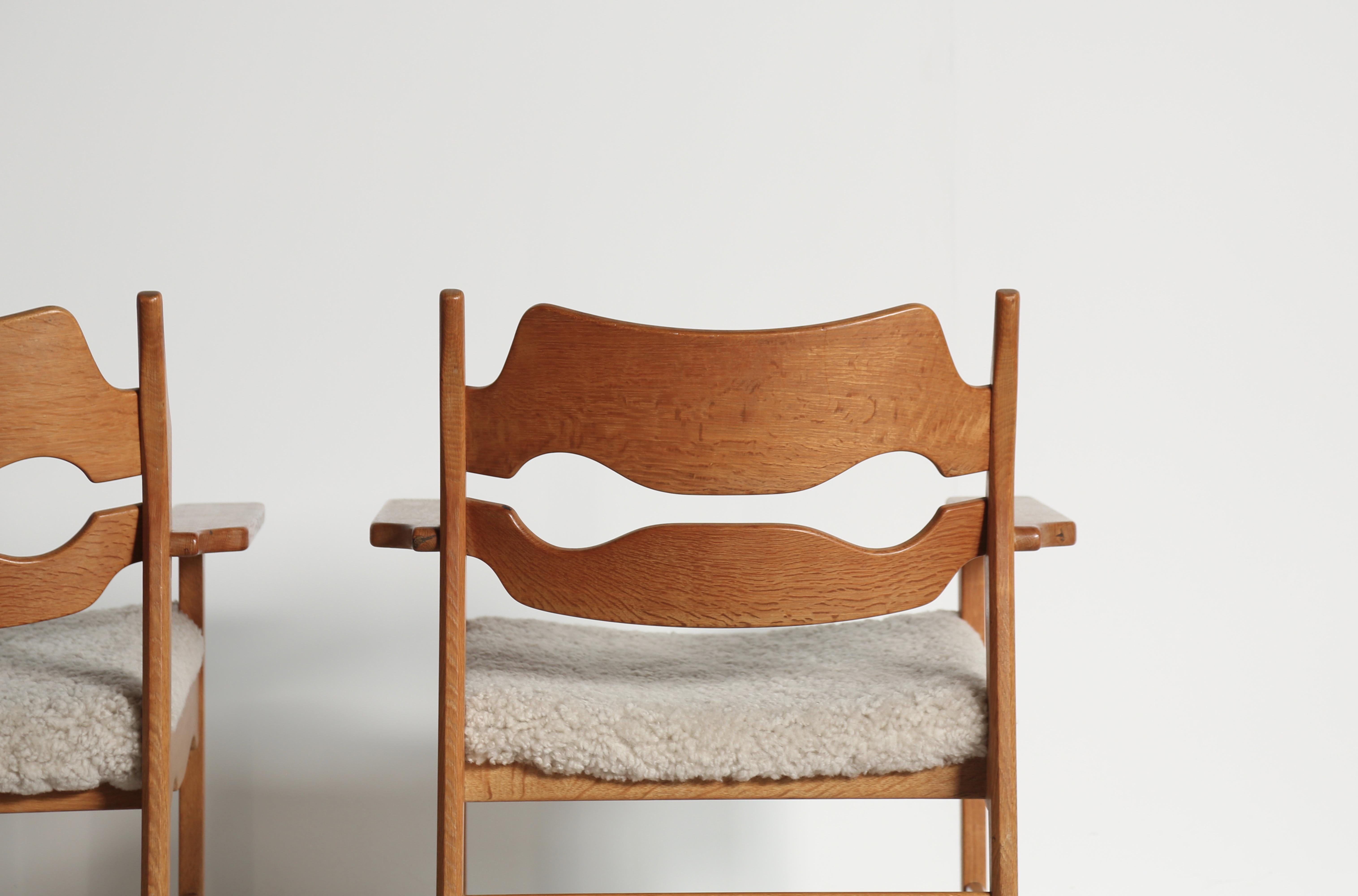 Pair of Razor Blade Armchairs by Henning Kjærnulf 'Kjaernulf', Denmark, 1960s in vendita 1