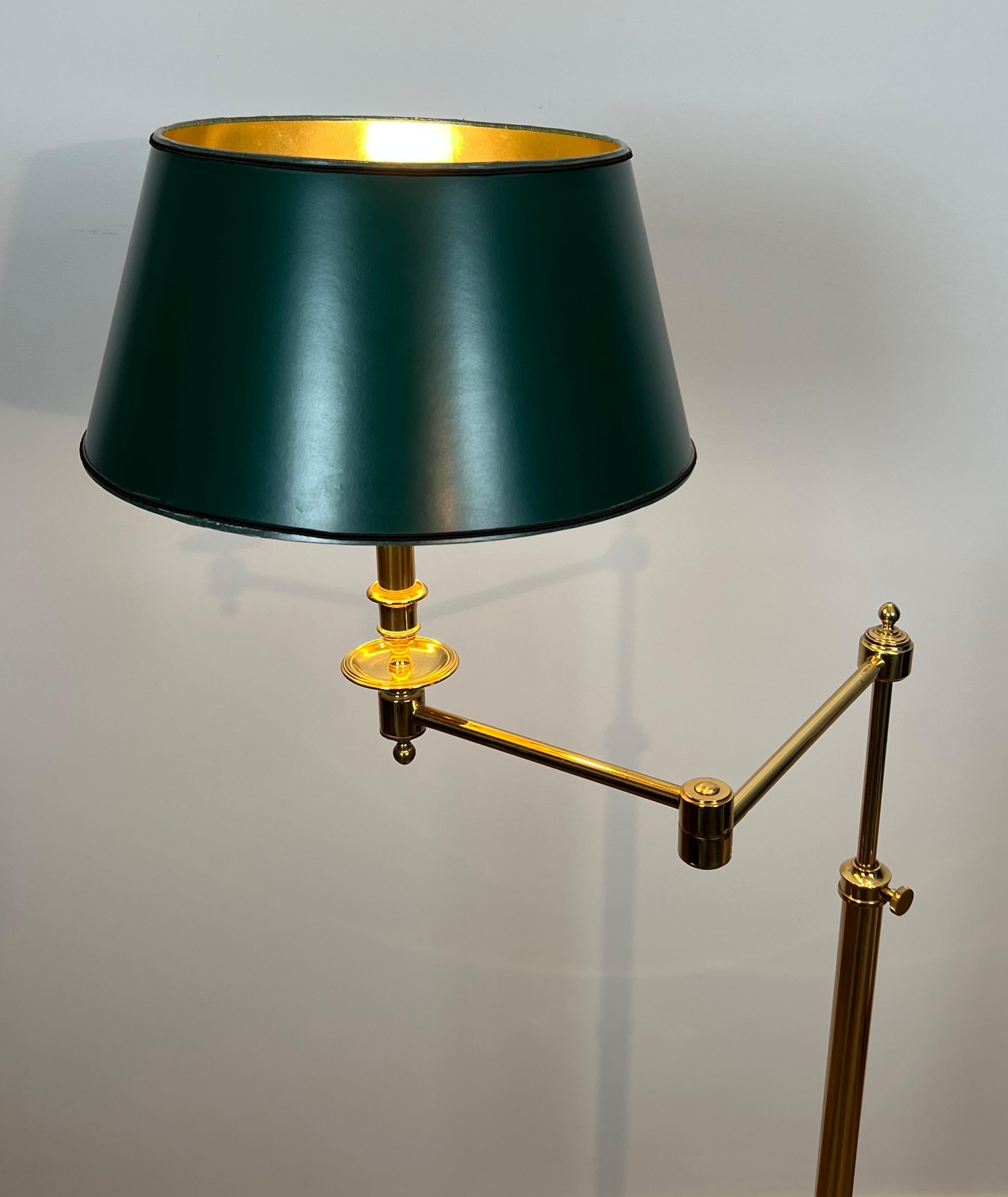Pareja de Lámparas de Lectura con Brazos Desmontables en Latón y Pintura Sintética Verde en venta 2